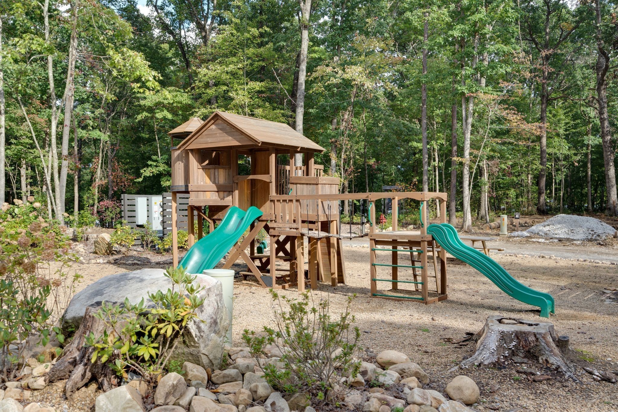 484 Deer Lick Trail