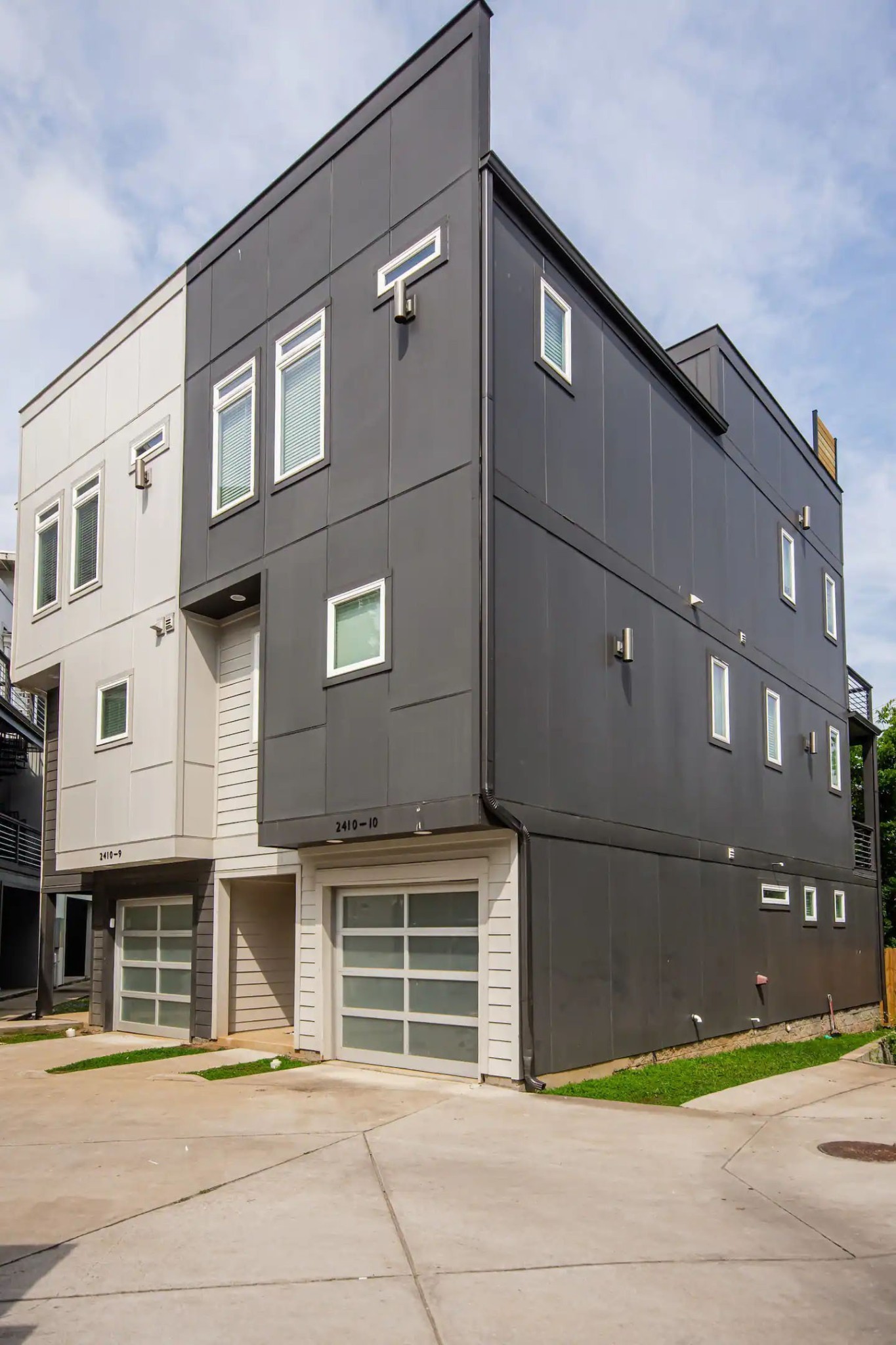 2410 Meharry Blvd Unit: 9
