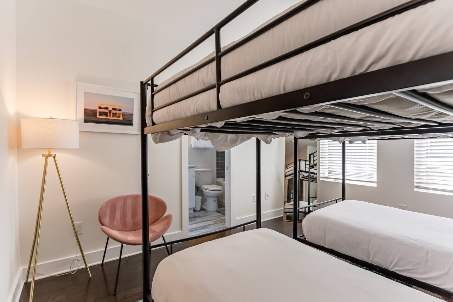 2410 Meharry Blvd Unit: 9