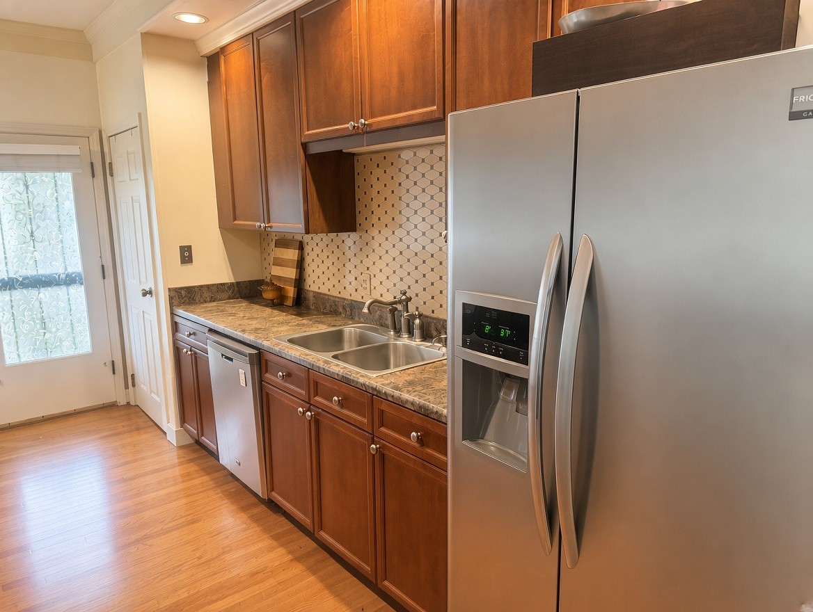 104 Foxborough Sq, W