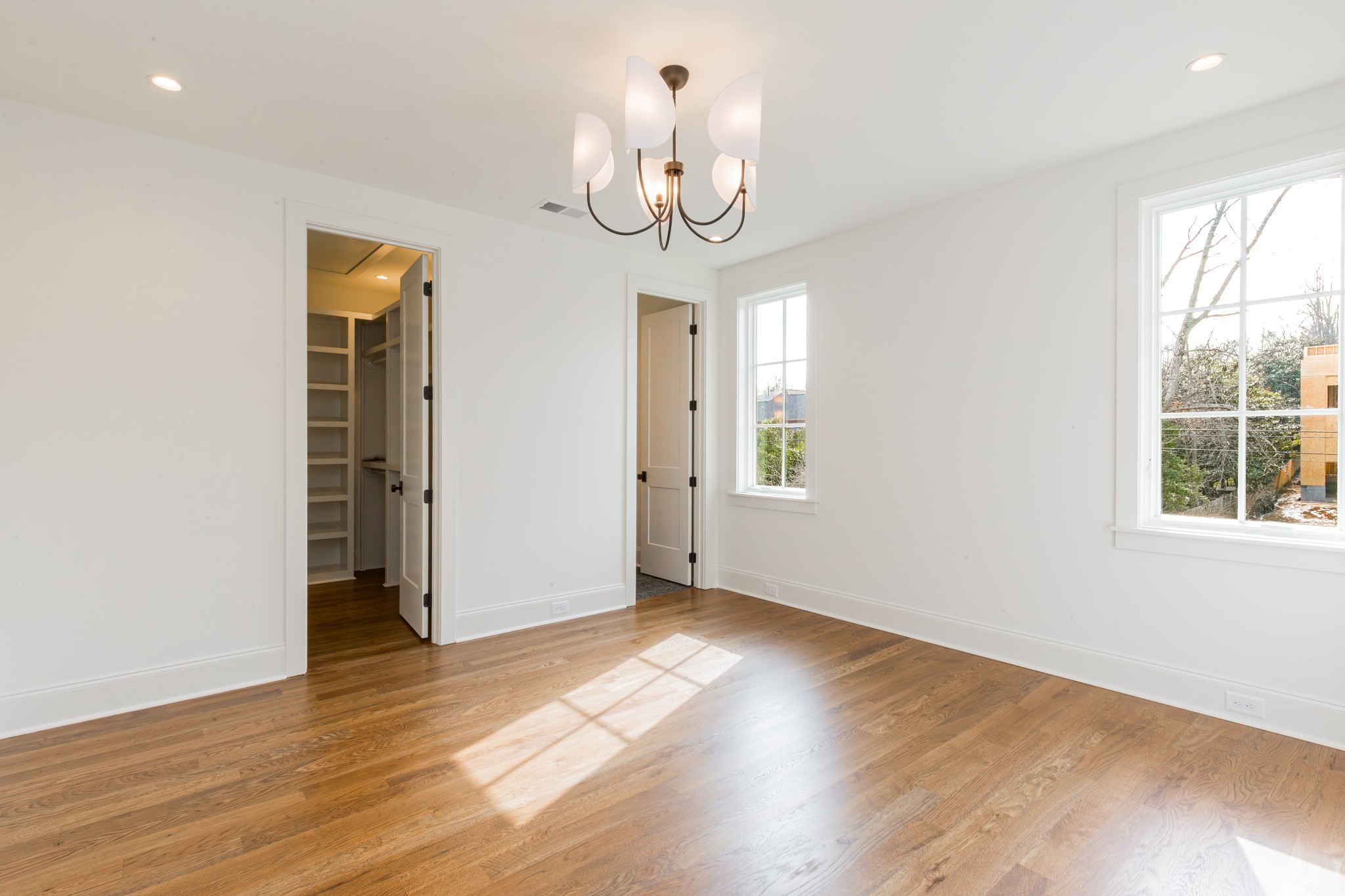 4118 Eden Ave