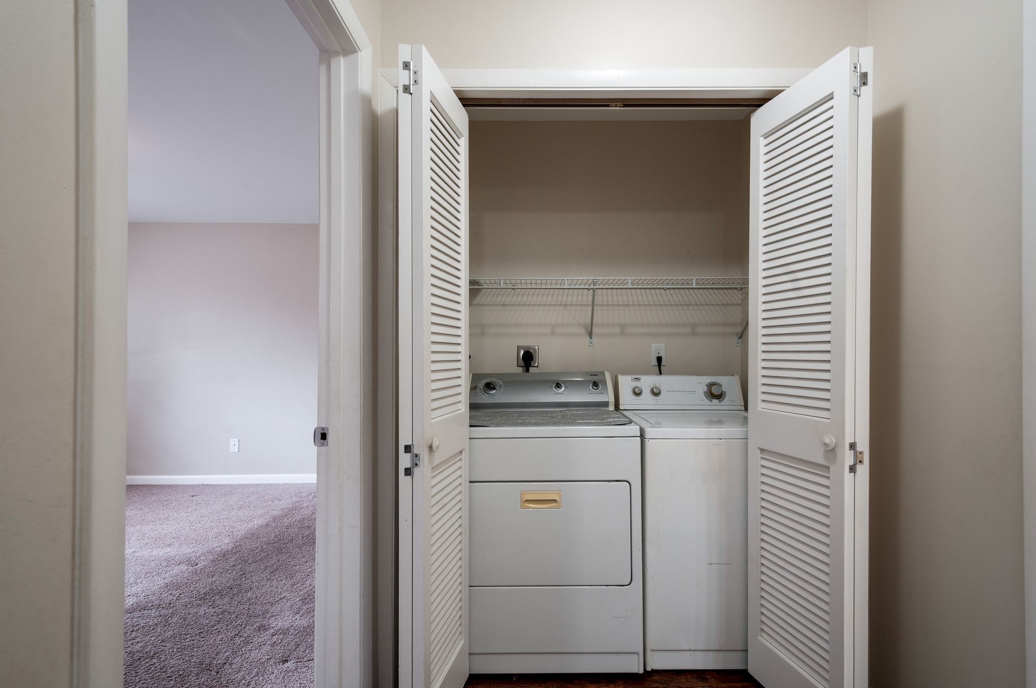 514 N Petway St Unit: #305