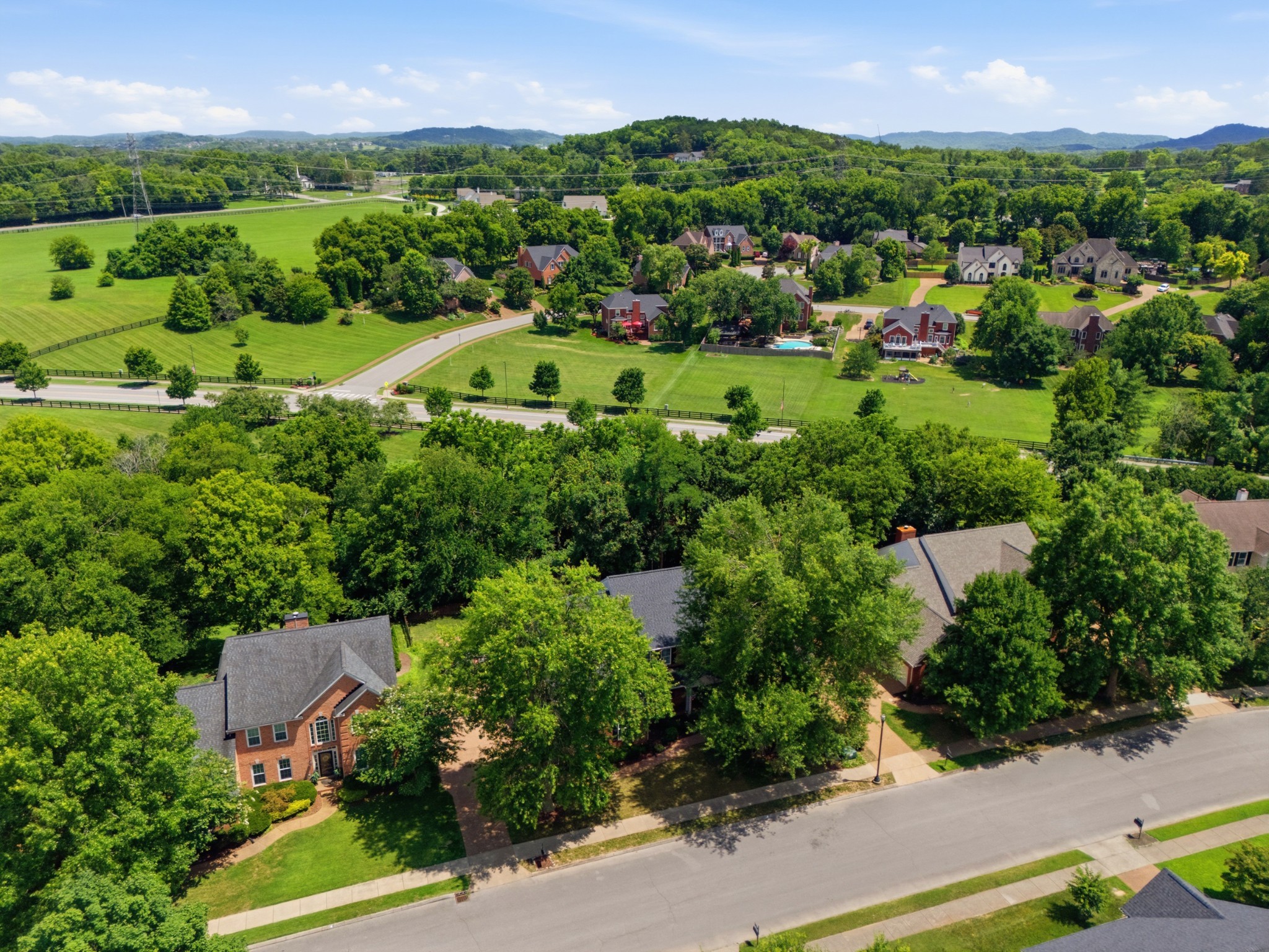 210 Stillcreek Dr