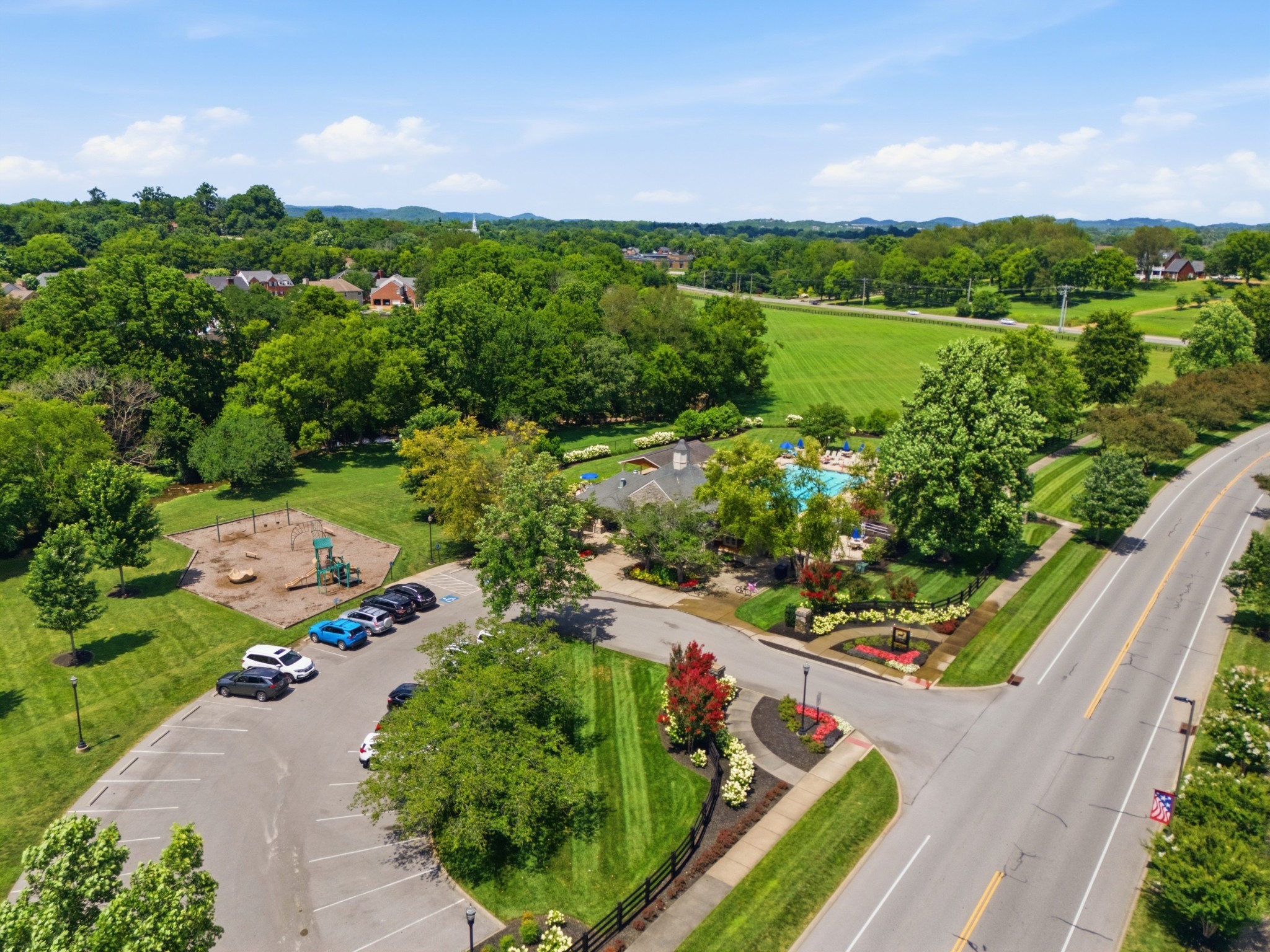 210 Stillcreek Dr