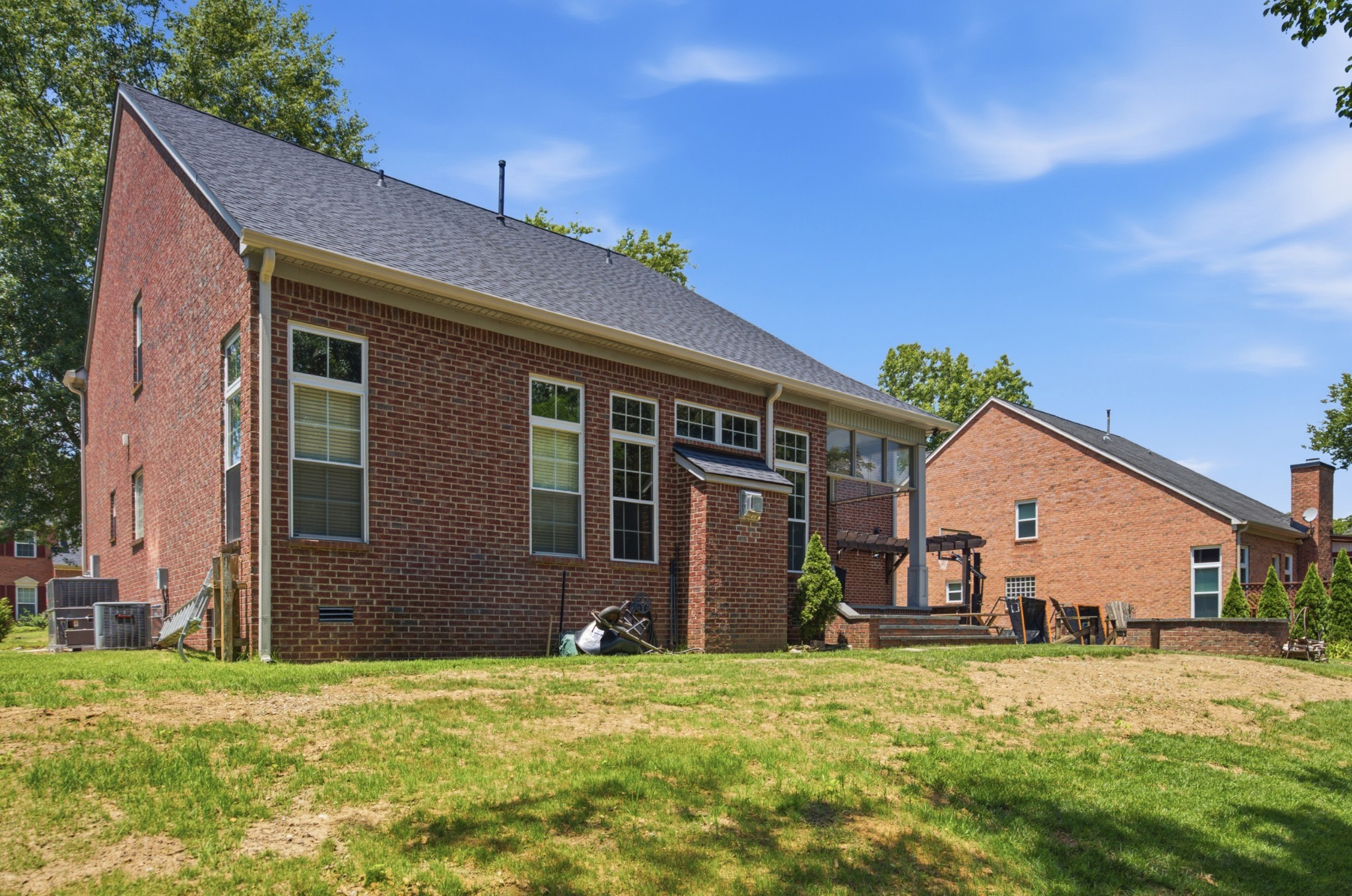 210 Stillcreek Dr