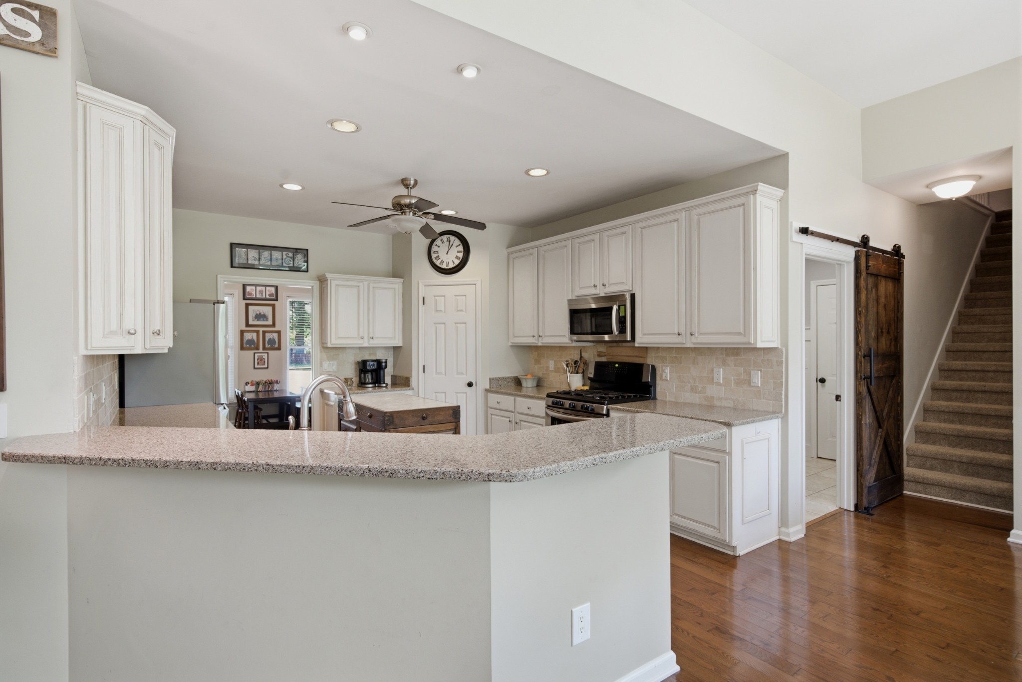 210 Stillcreek Dr