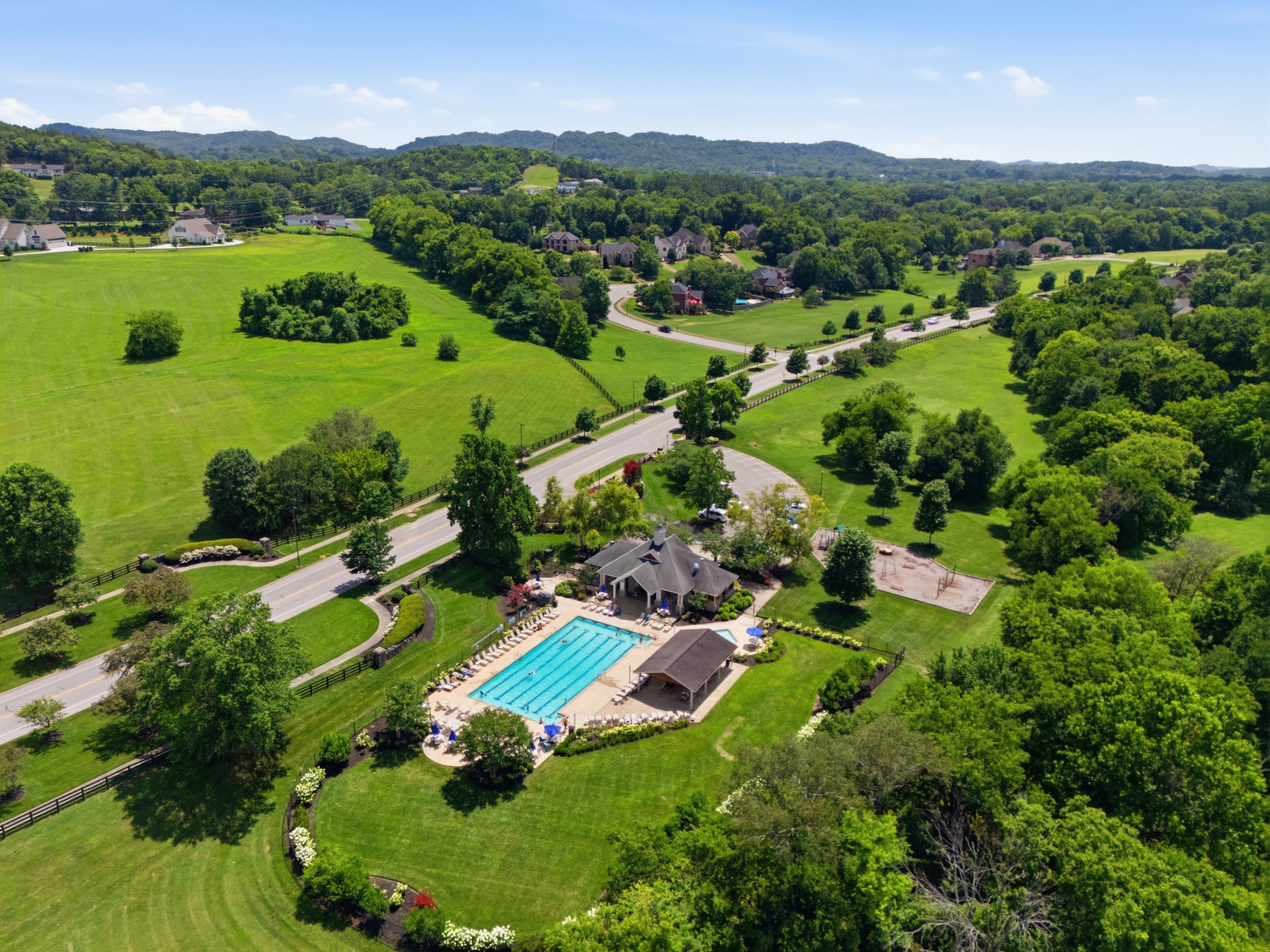 210 Stillcreek Dr