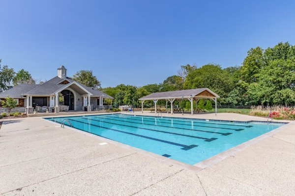 210 Stillcreek Dr