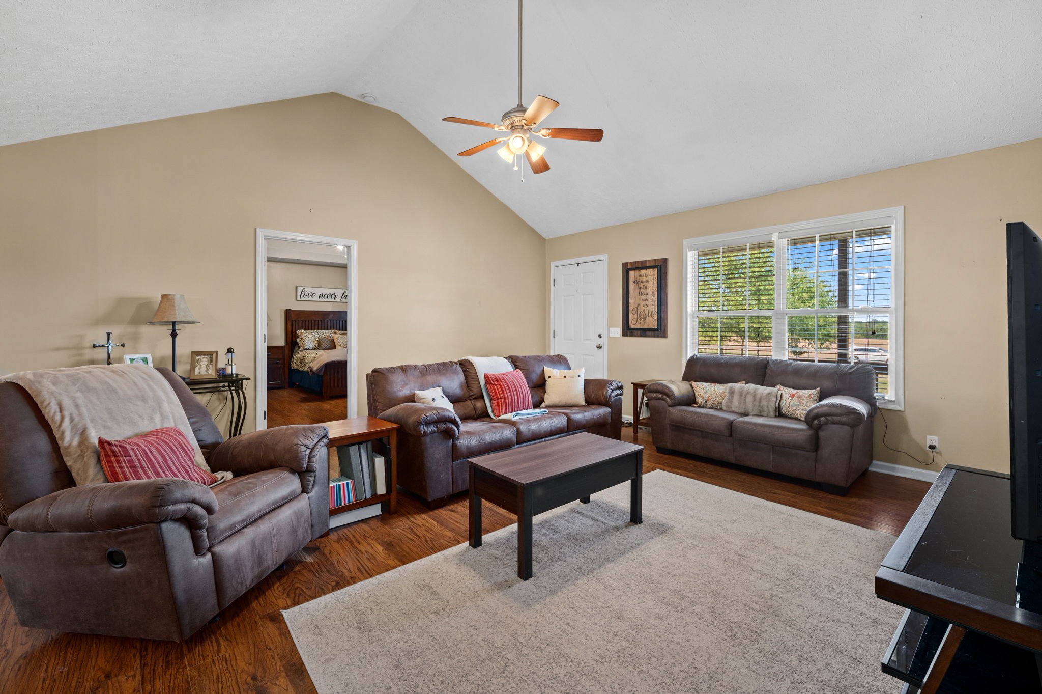 204 Greenbrier Swamp Rd