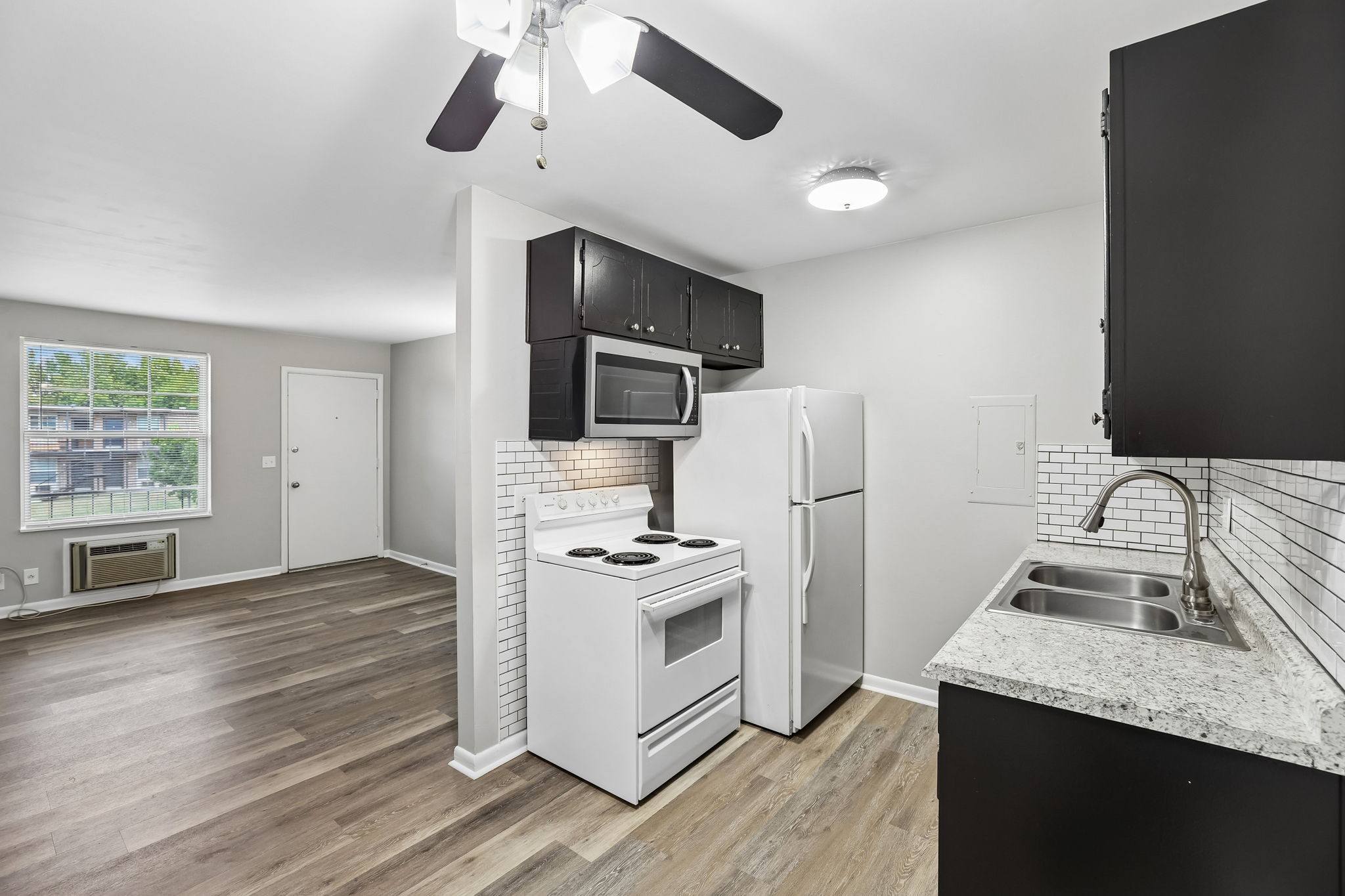 2850 Middle Tennessee Blvd Unit: D10