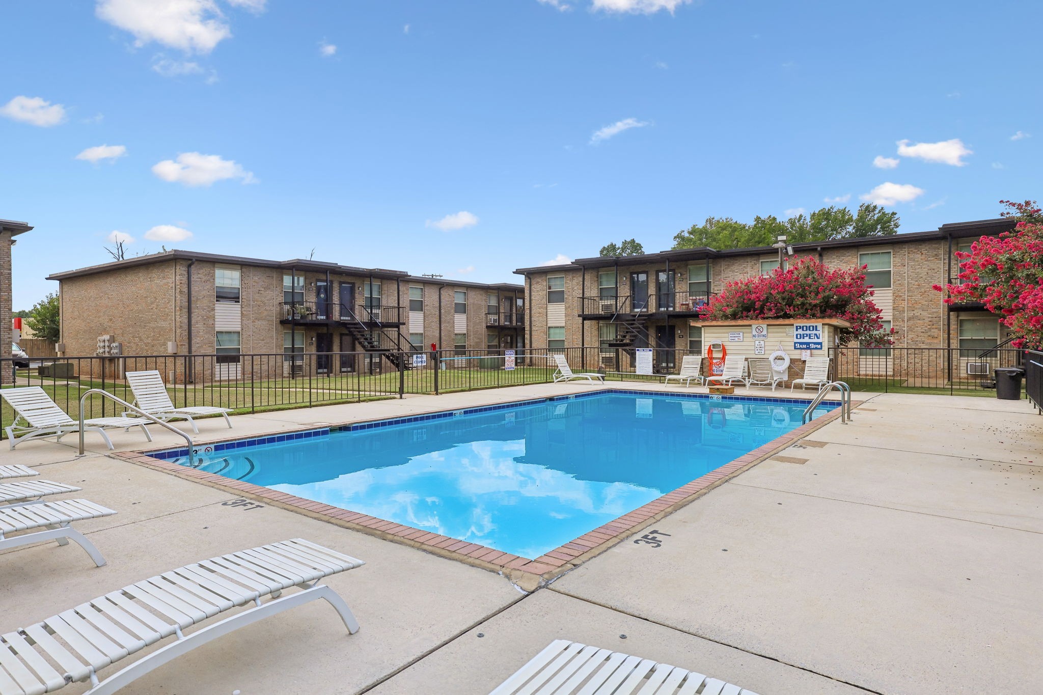 2850 Middle Tennessee Blvd Unit: D10