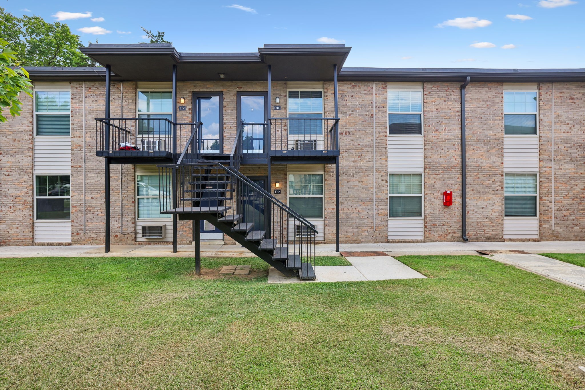 2850 Middle Tennessee Blvd Unit: D10