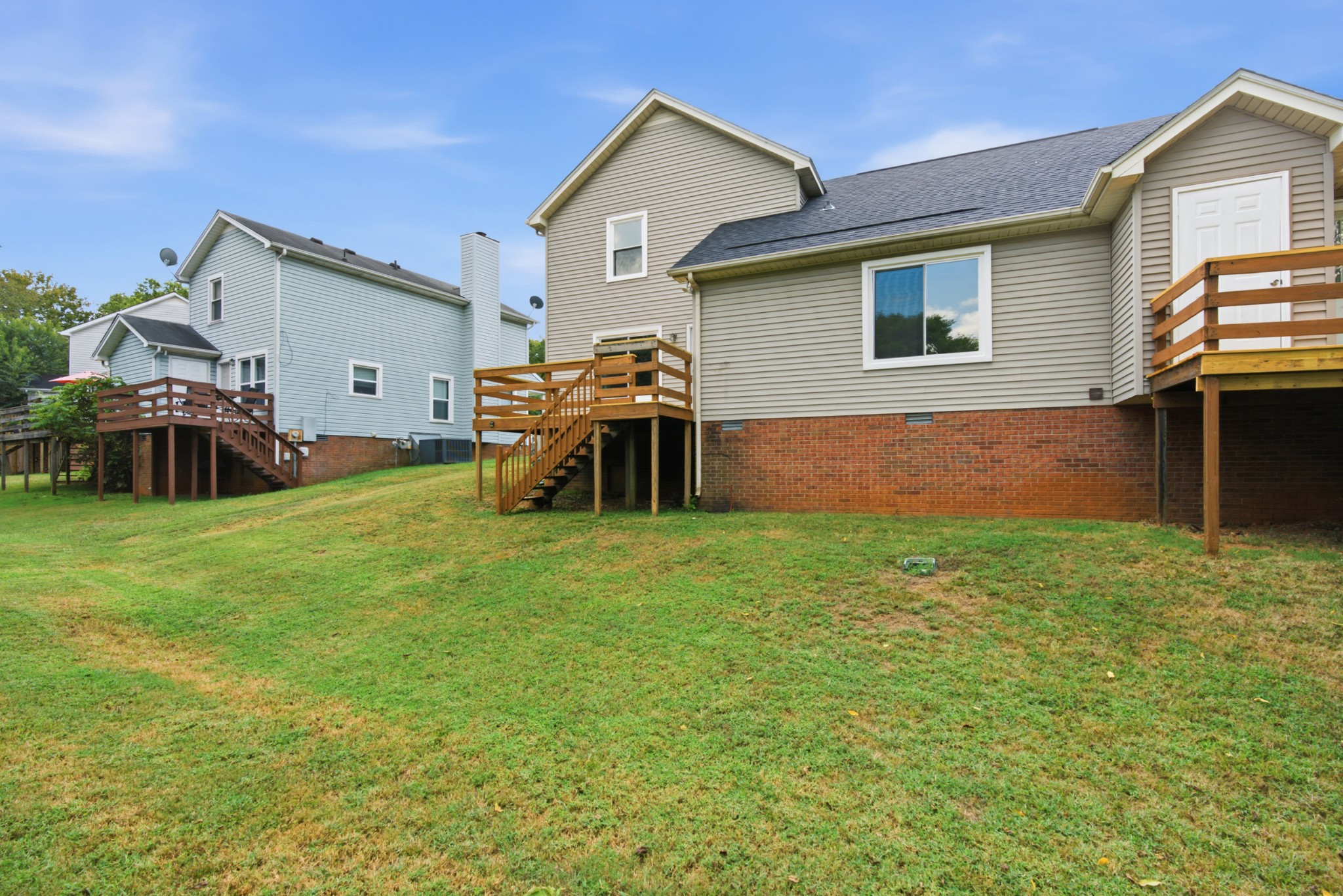 1035 Silver Point Dr
