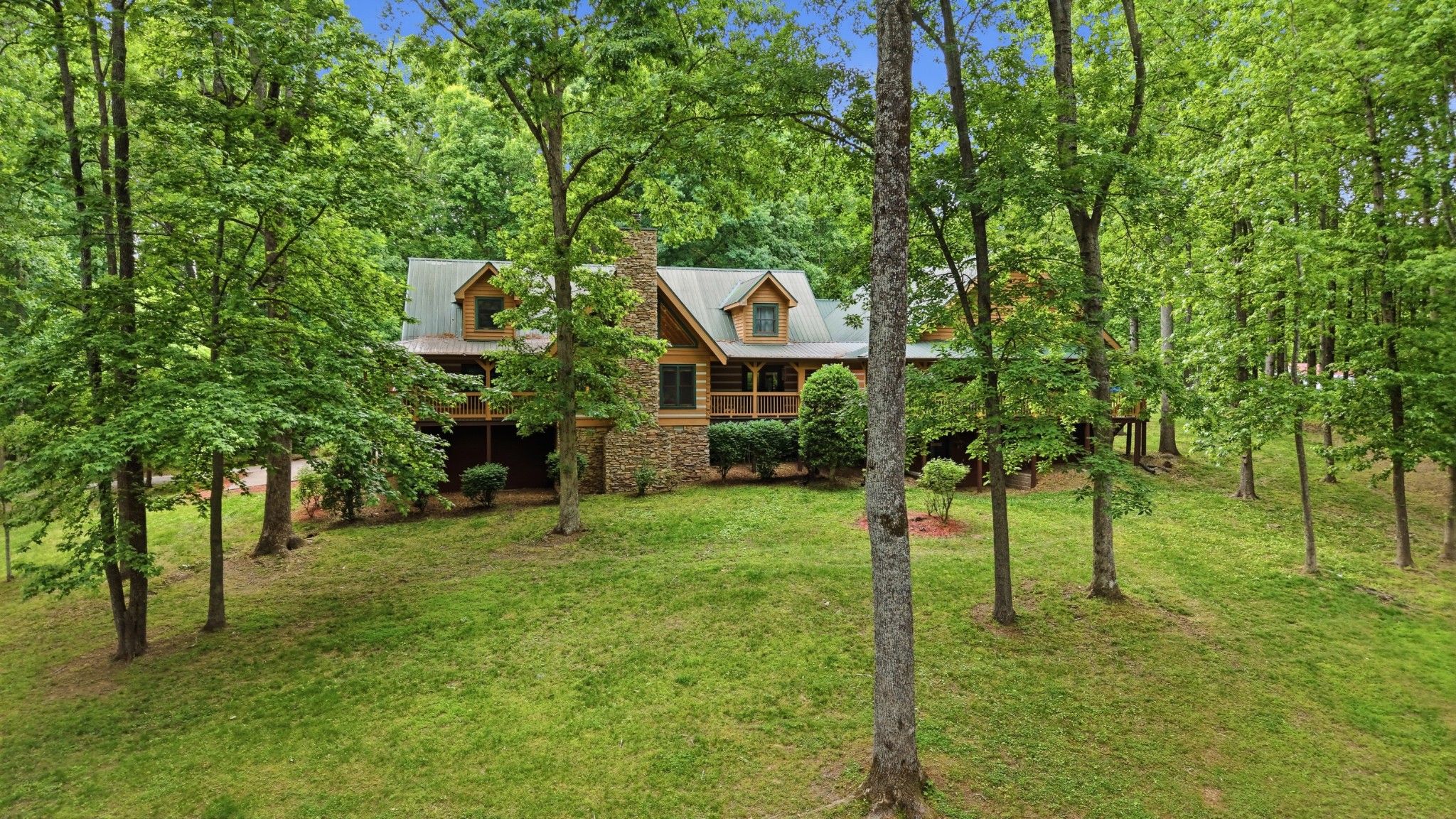 2752 Owl Hollow Rd