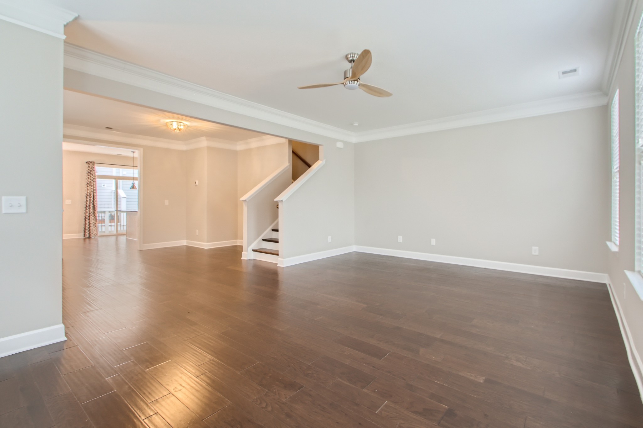 307 Kara Ln