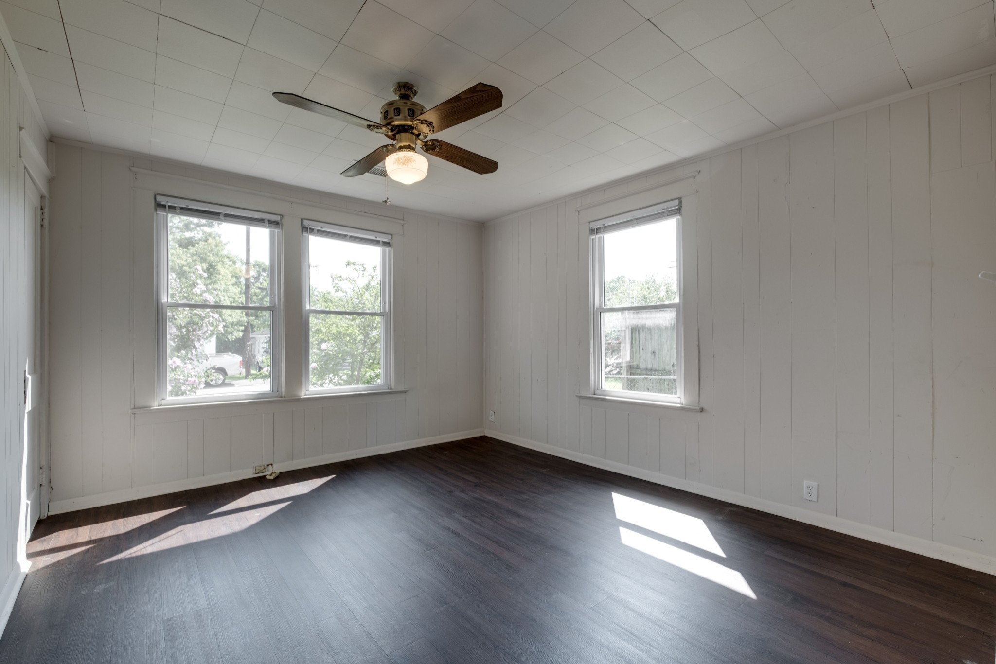 2604 Elliott Dr