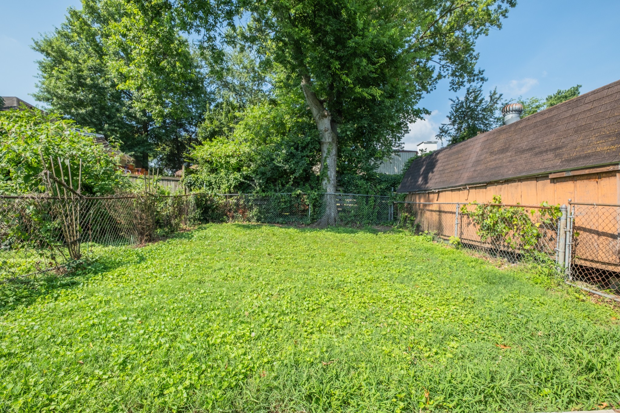 2604 Elliott Dr