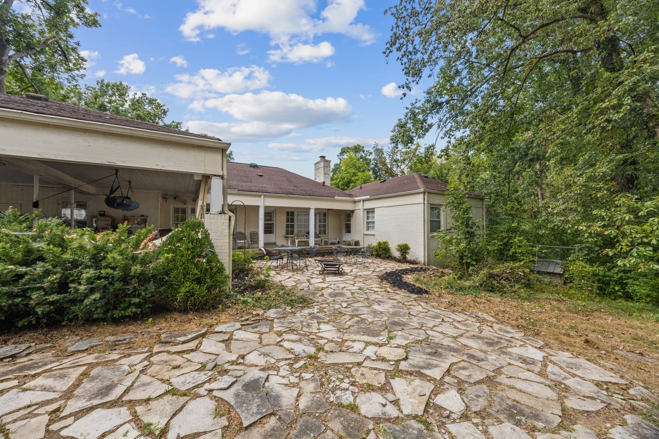 500 Torrington Ct