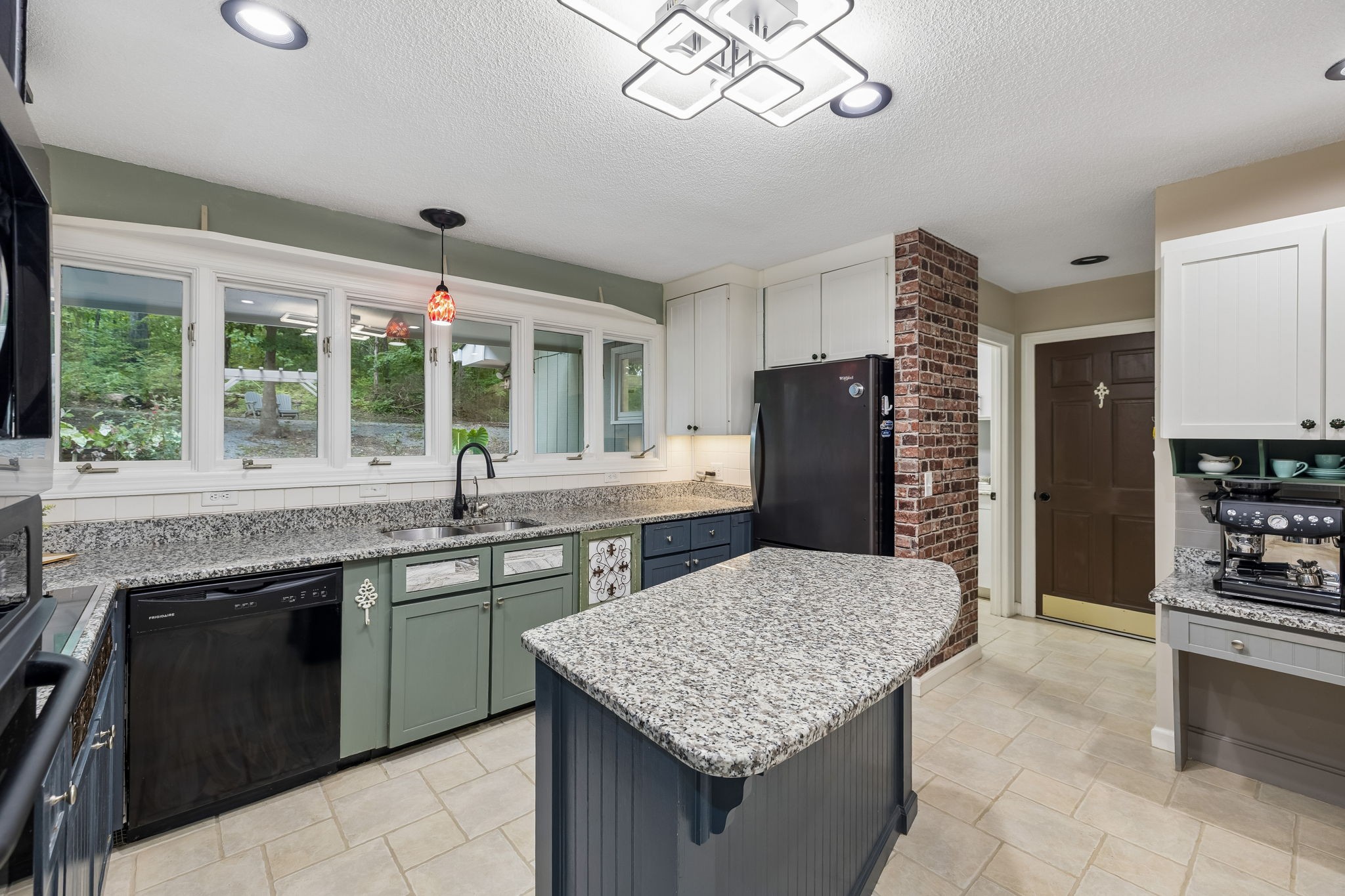5831 Cane Ridge Rd