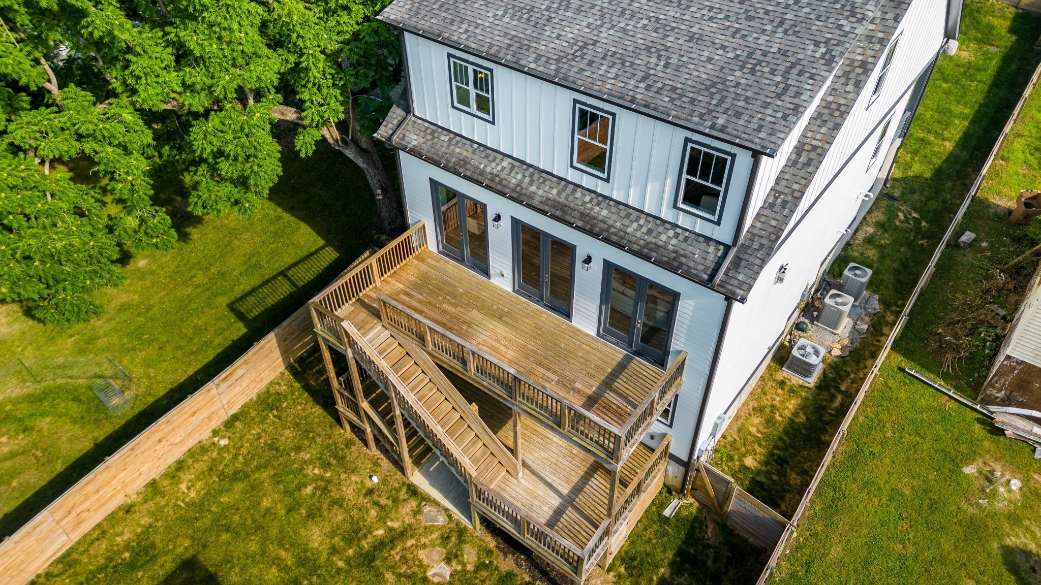 3812 Dakota Ave
