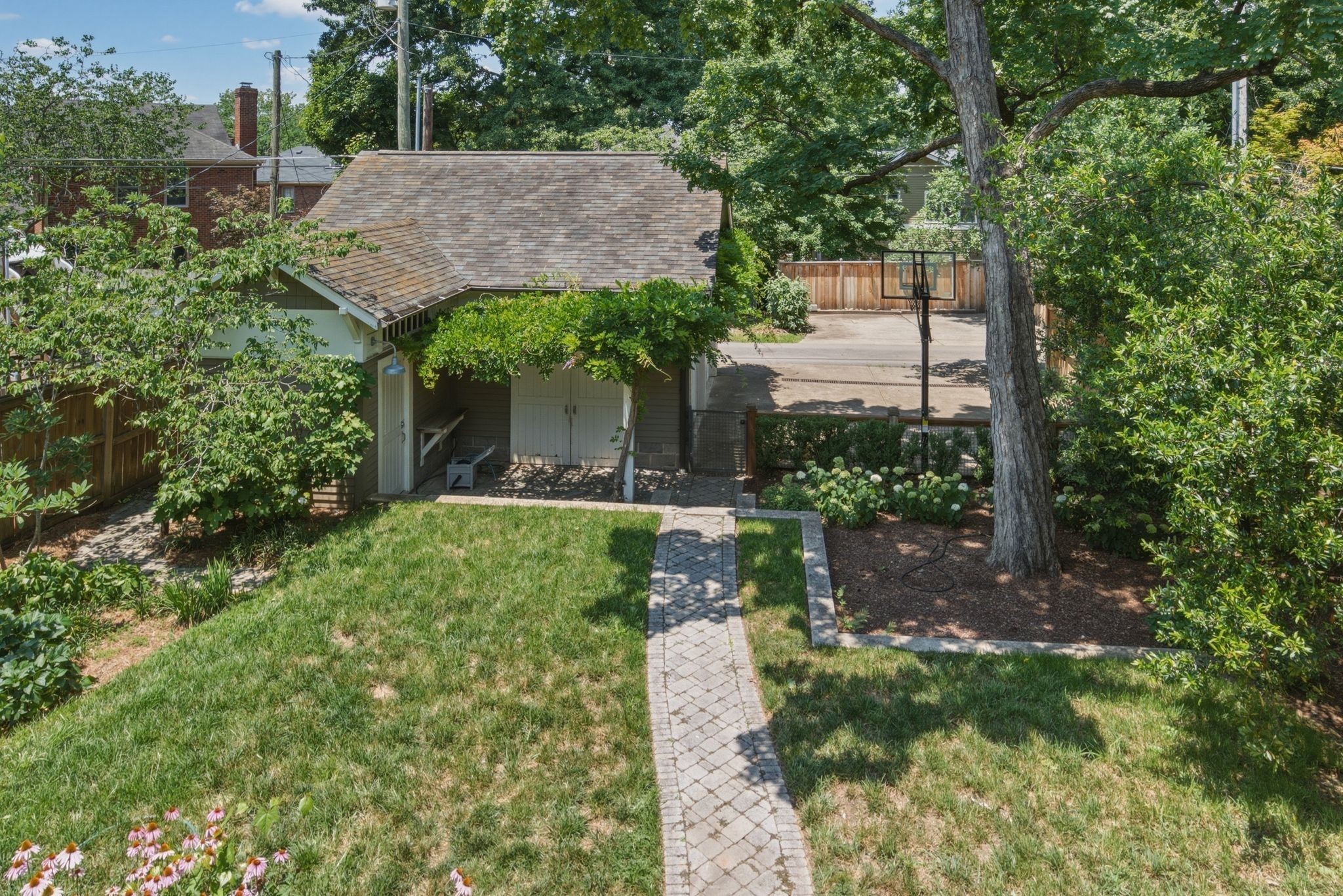 3816 Richland Ave