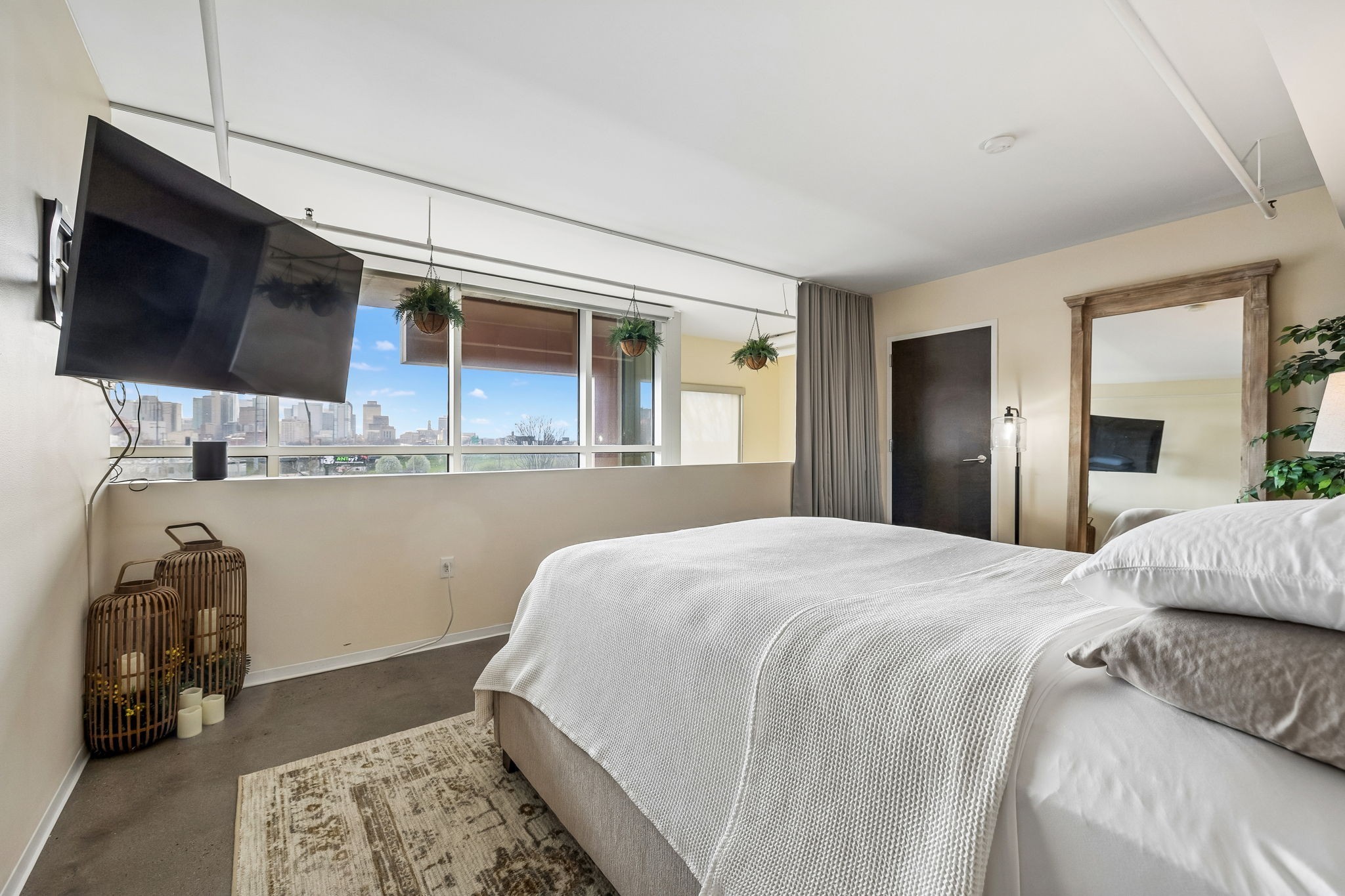 2115 Yeaman Pl Unit: 104