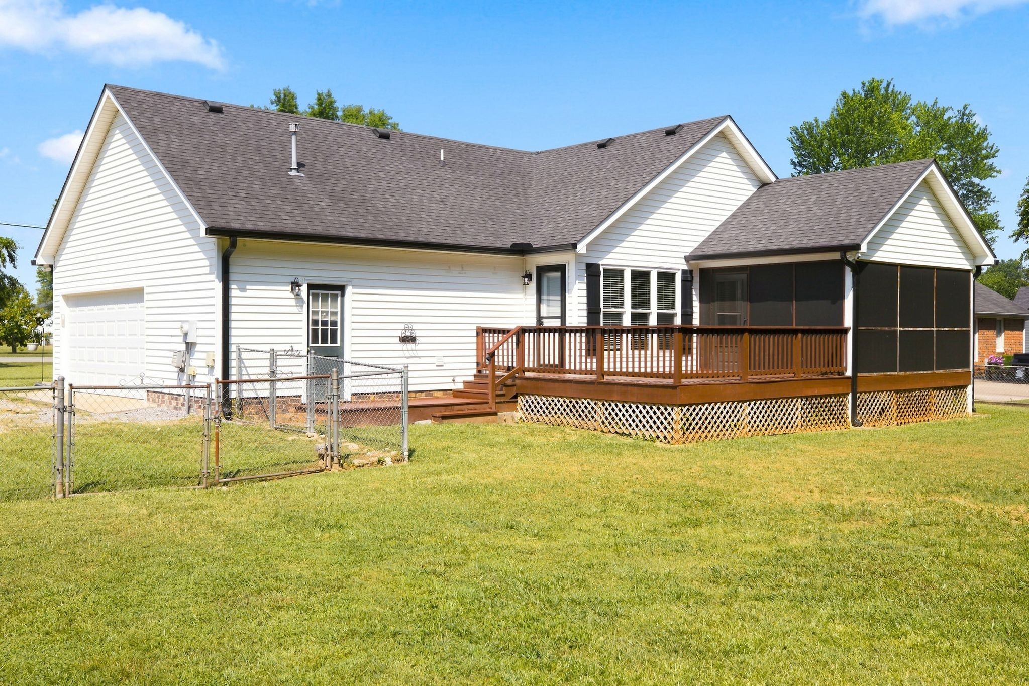 3419 Howard Rd