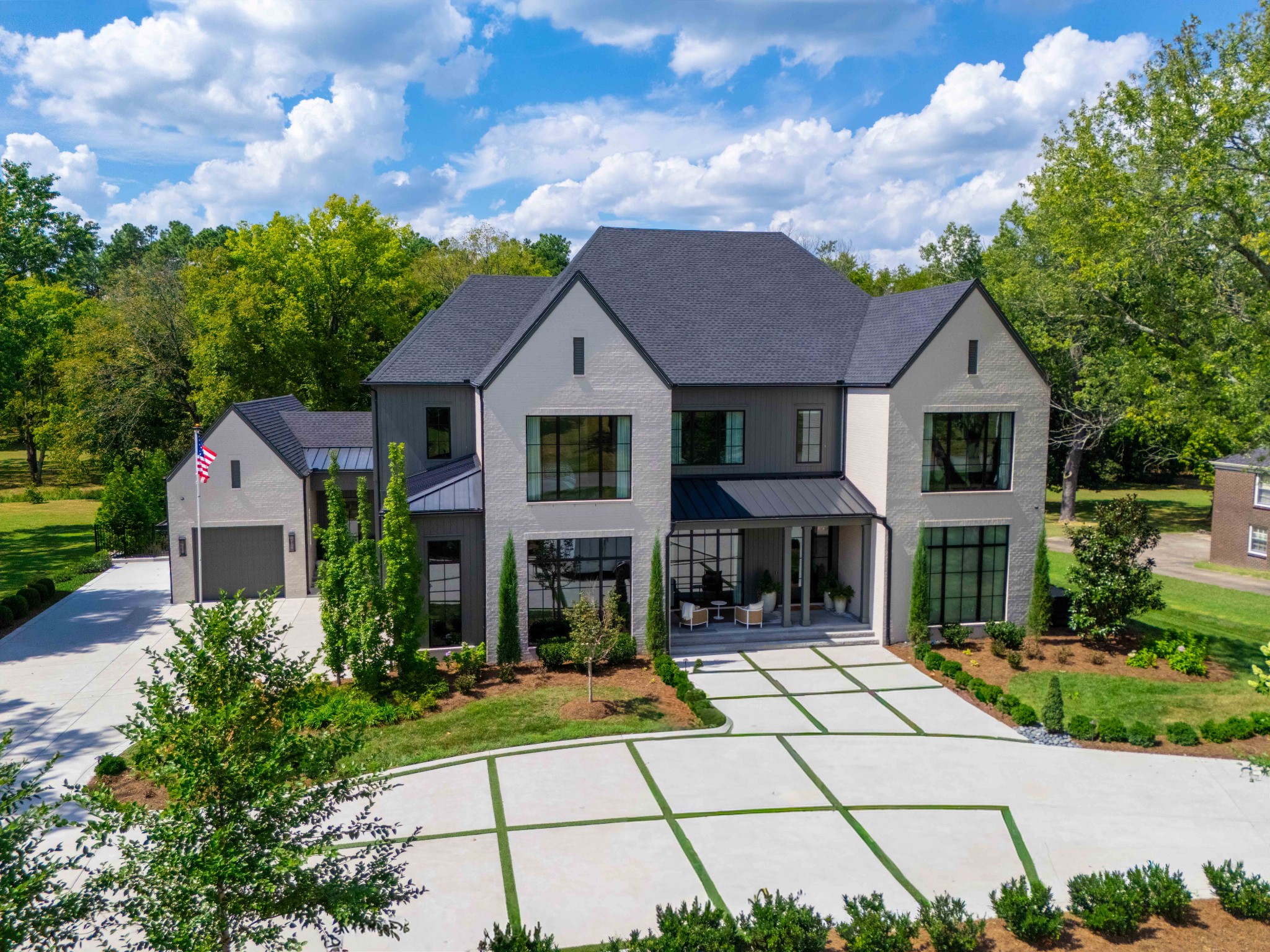1311 Parker Pl
