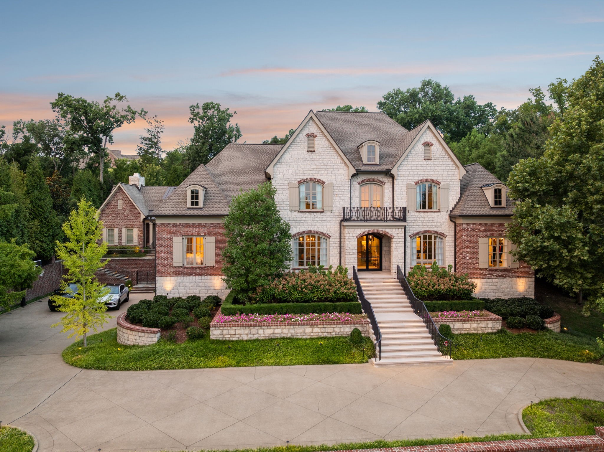 283 Jones Pkwy
