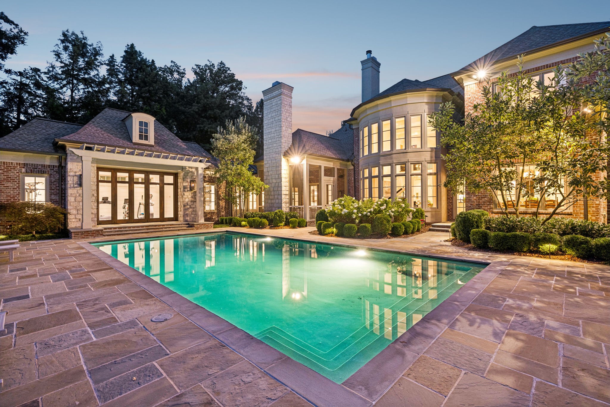 283 Jones Pkwy