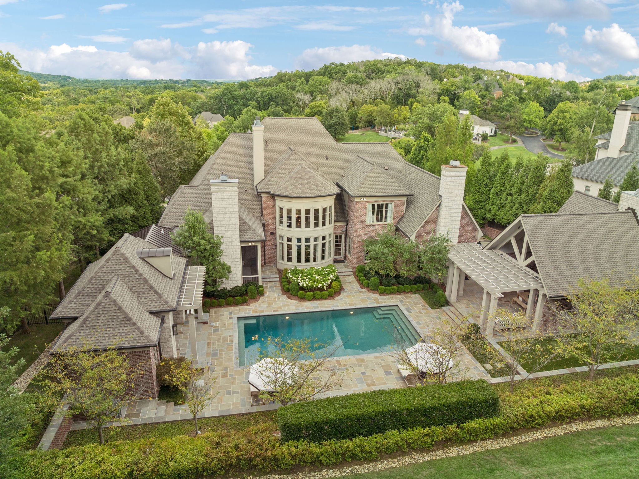 283 Jones Pkwy