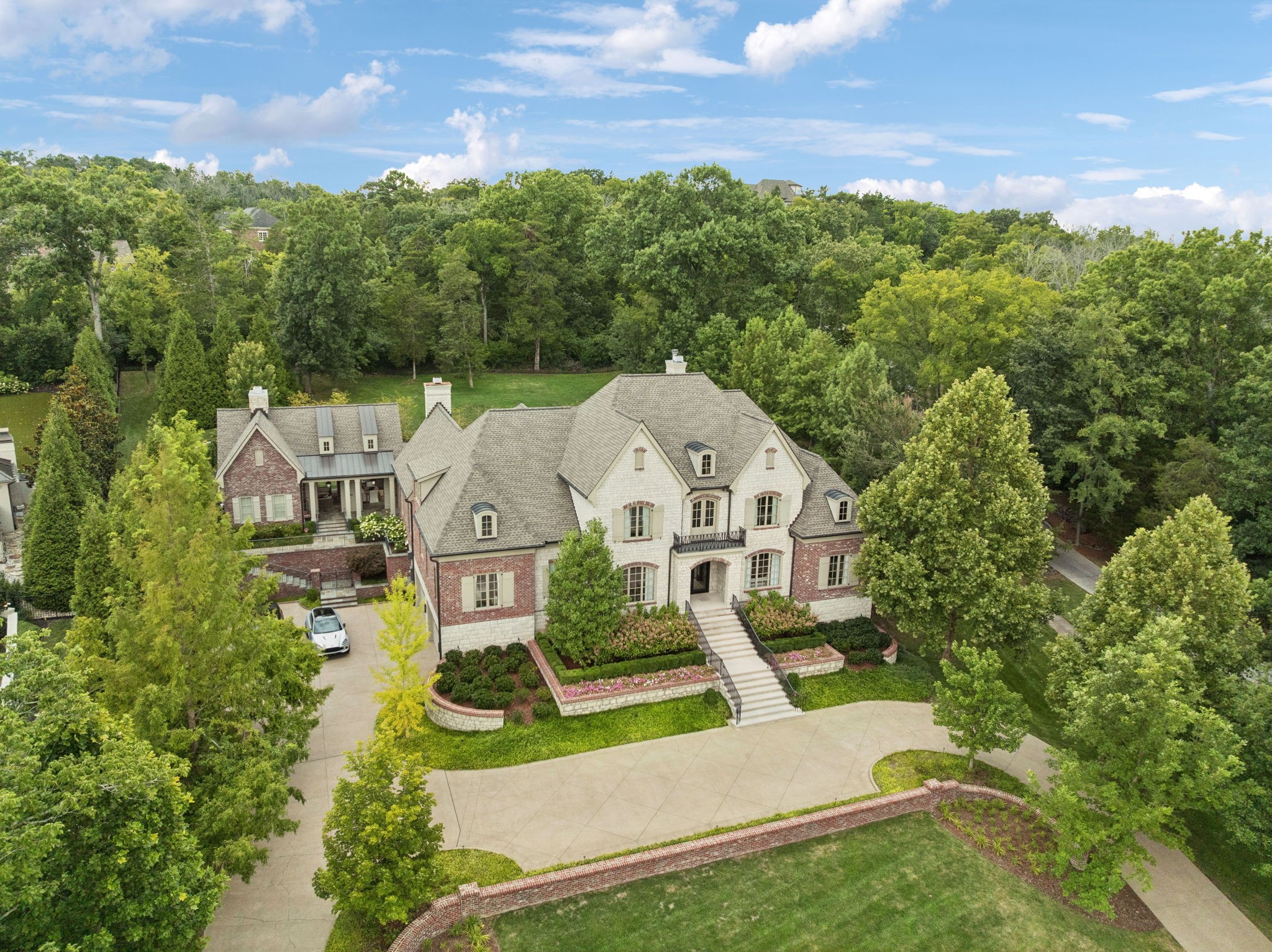 283 Jones Pkwy