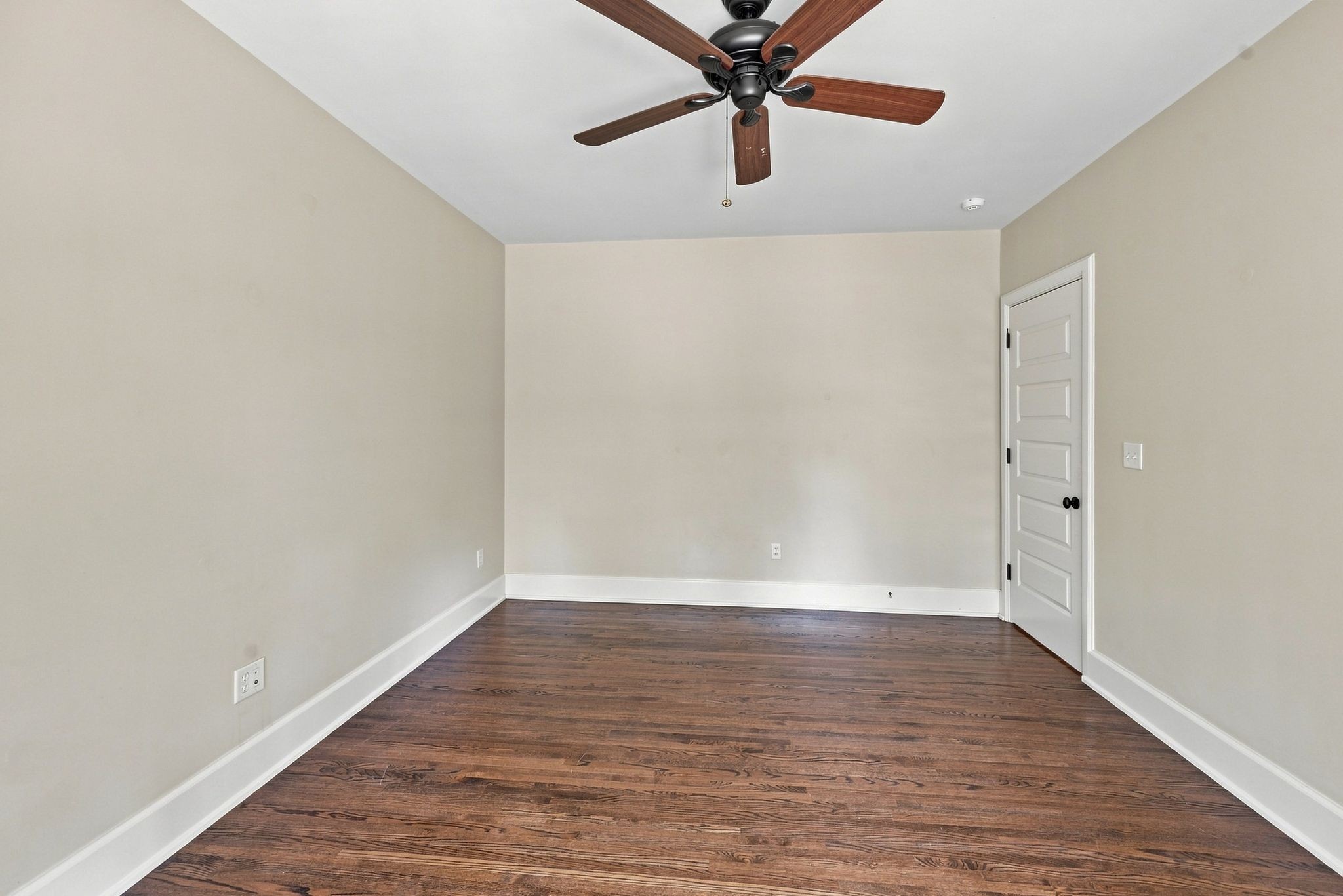 203B Woodmont Cir