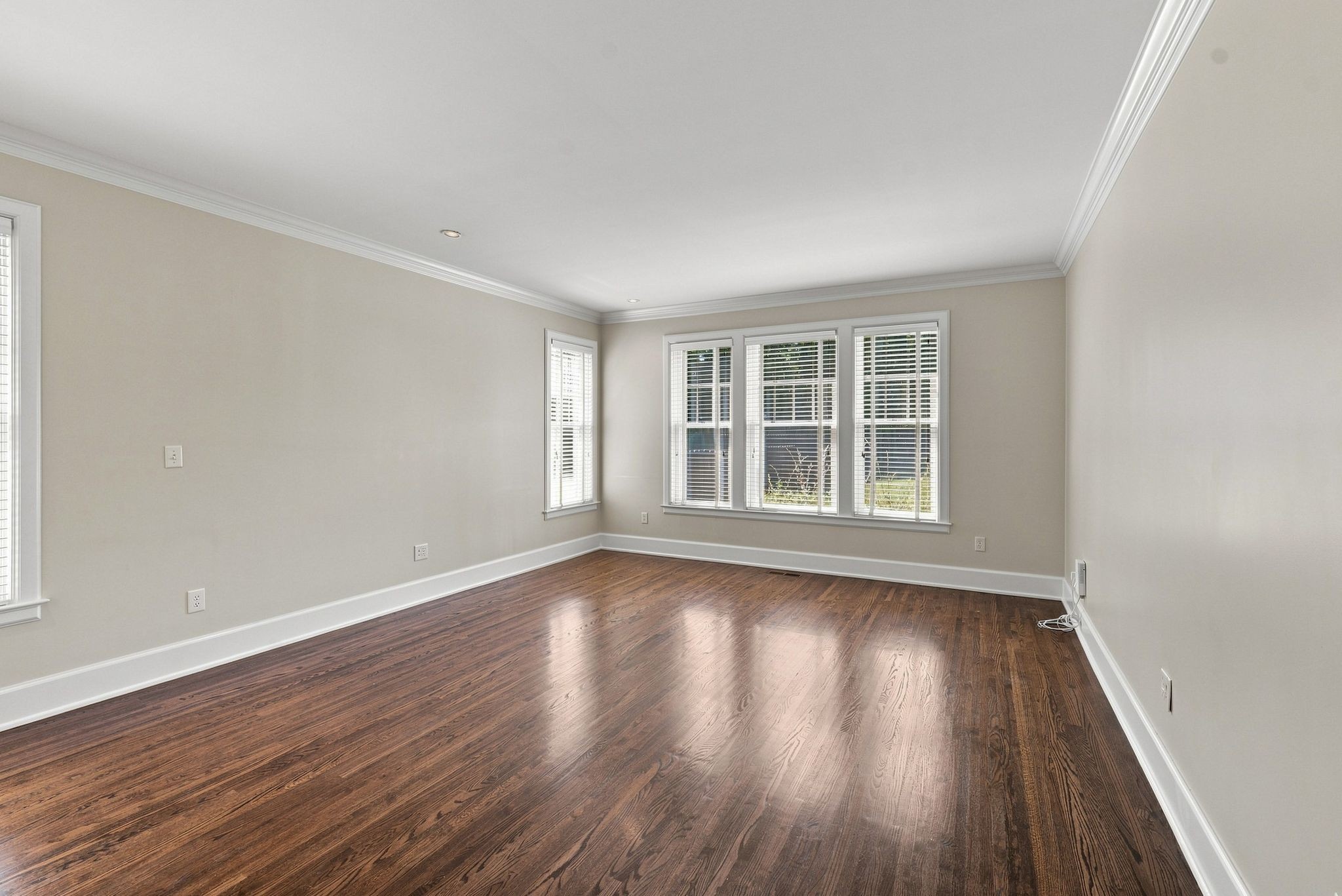 203B Woodmont Cir
