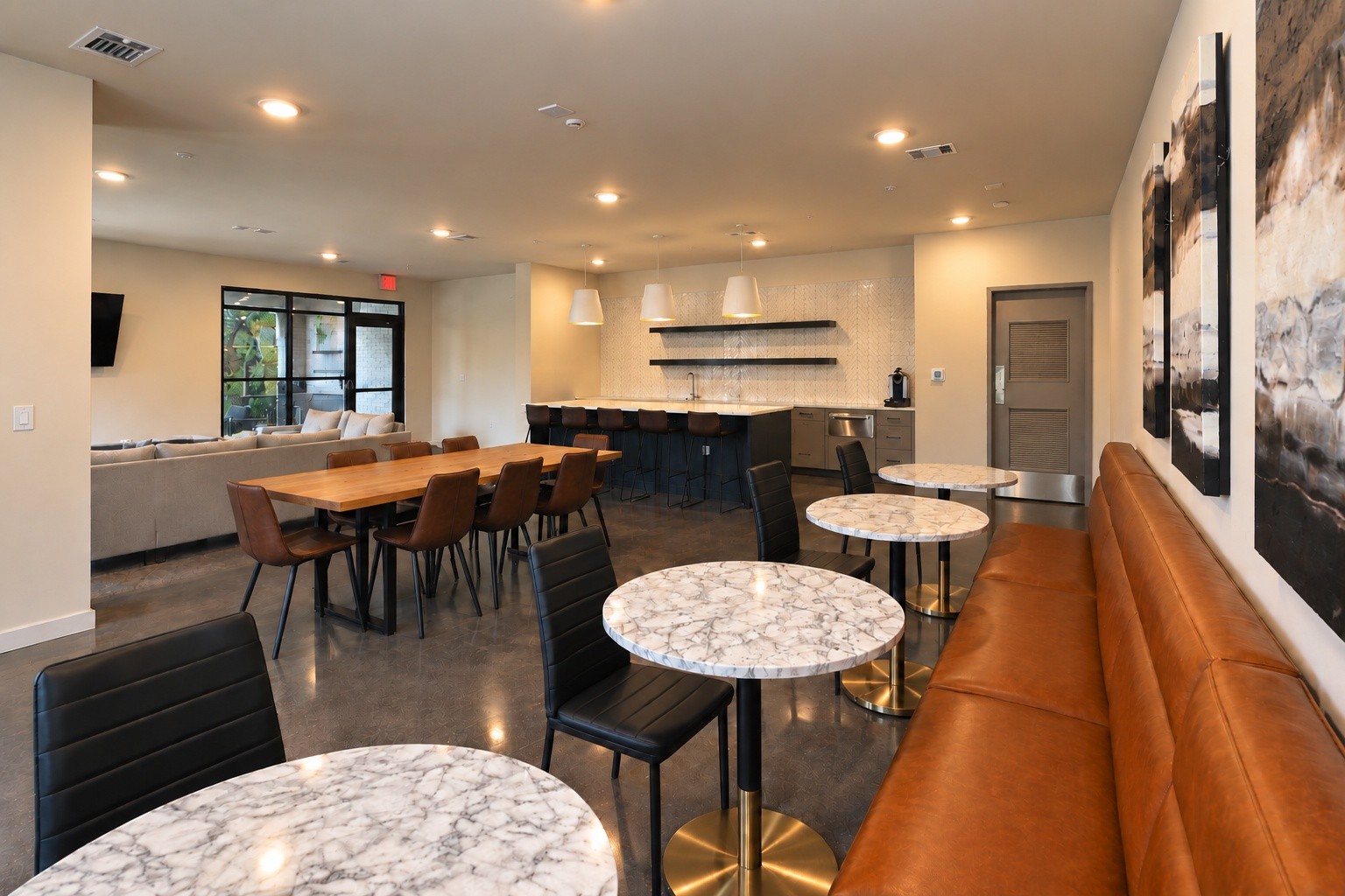 2900 Edwin Way Unit: 202