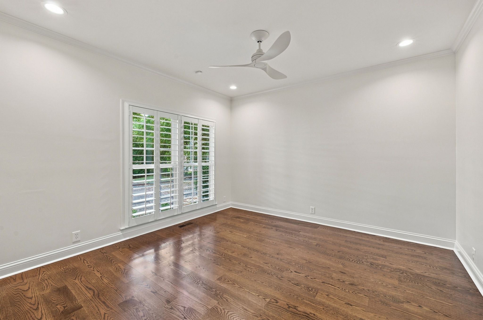 1634 Belmont Ct