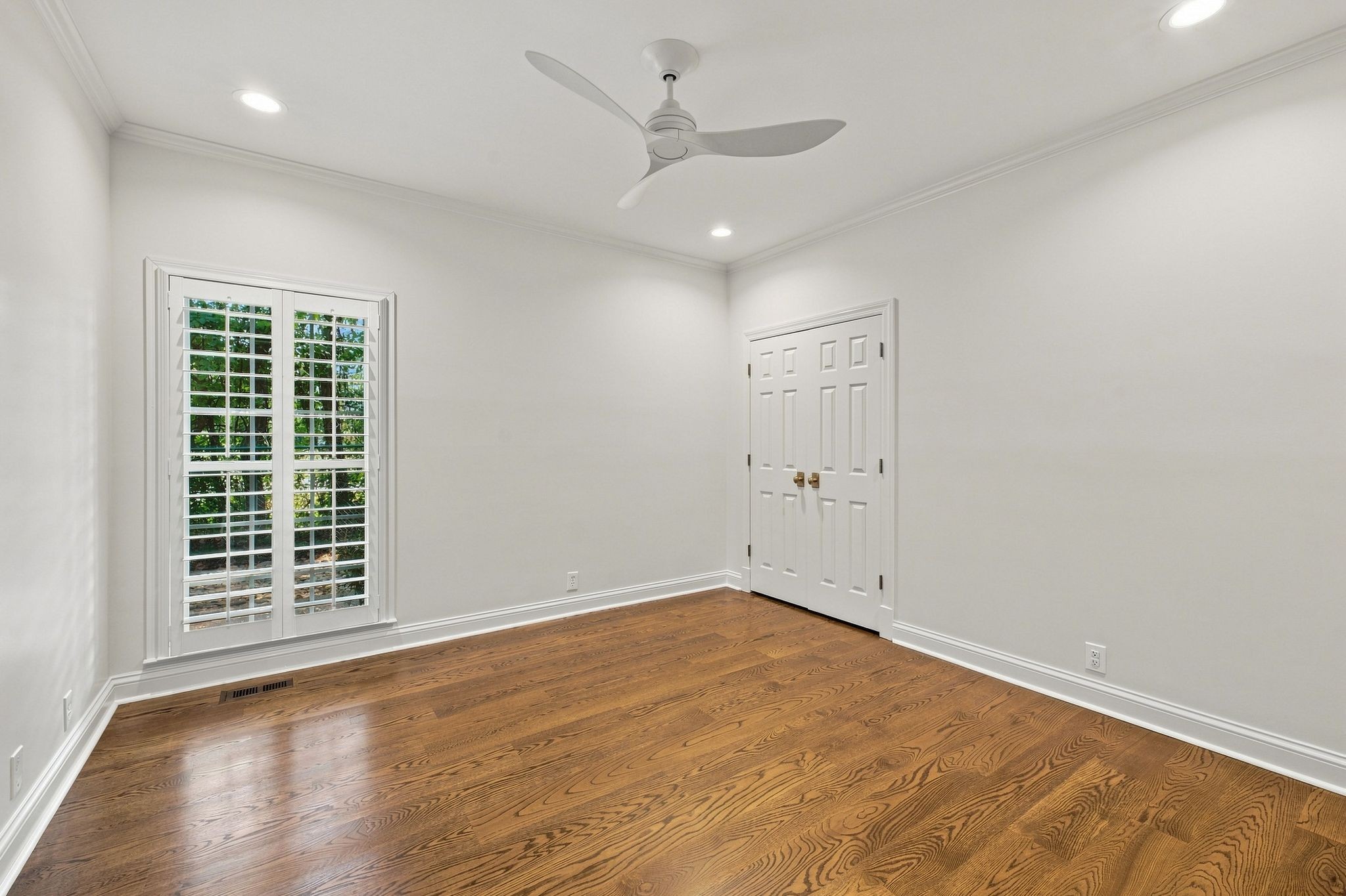 1634 Belmont Ct