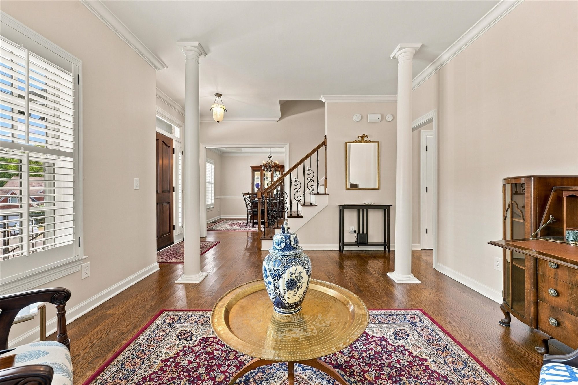 8456 Indian Hills Dr