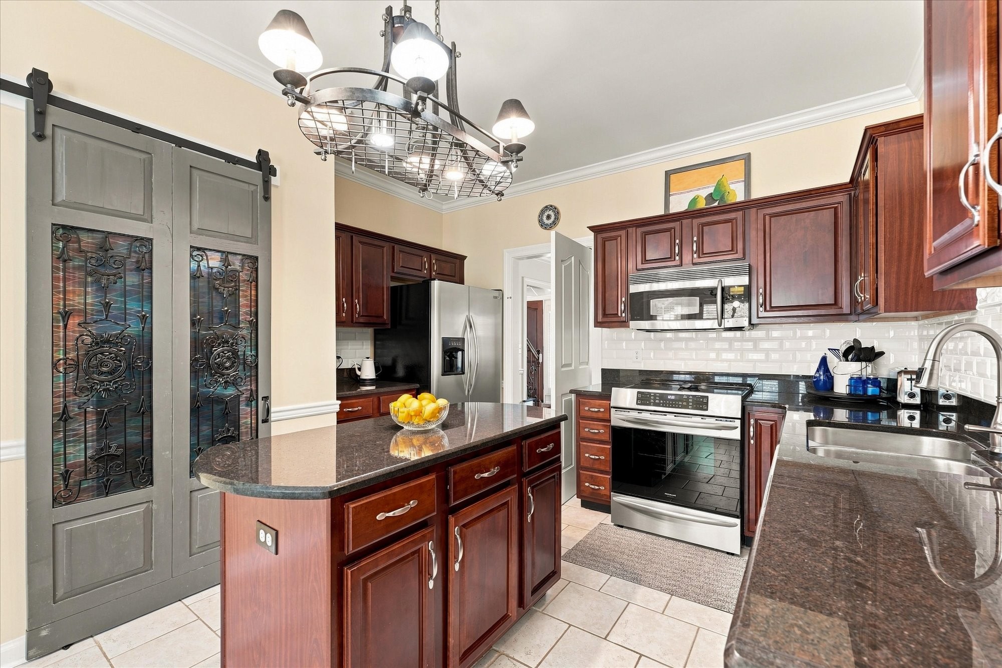 8456 Indian Hills Dr