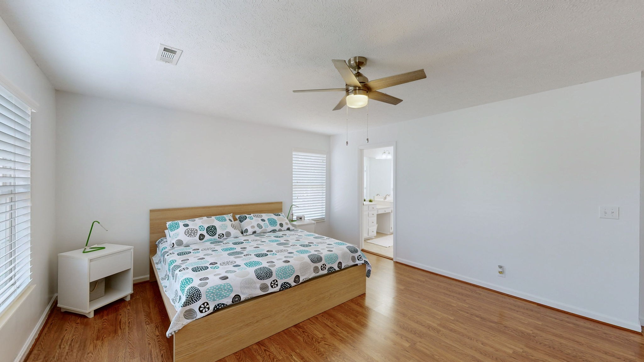 102 Braxton Park Ln