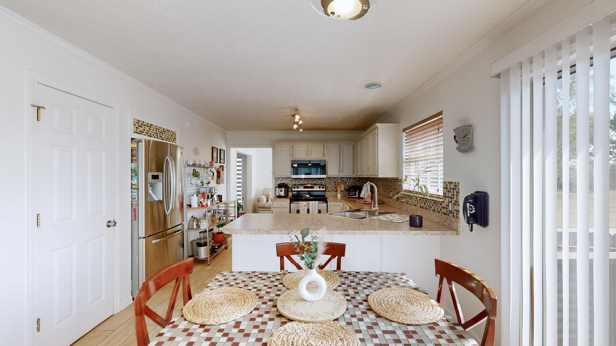 102 Braxton Park Ln