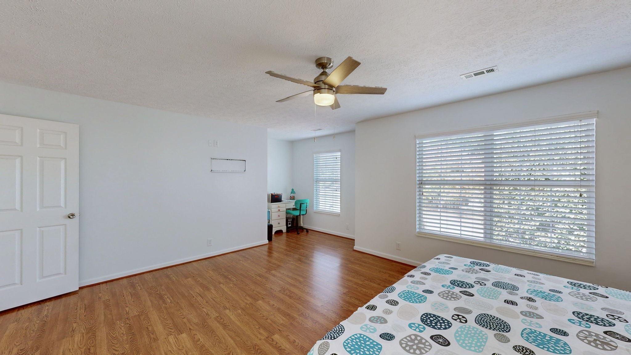 102 Braxton Park Ln
