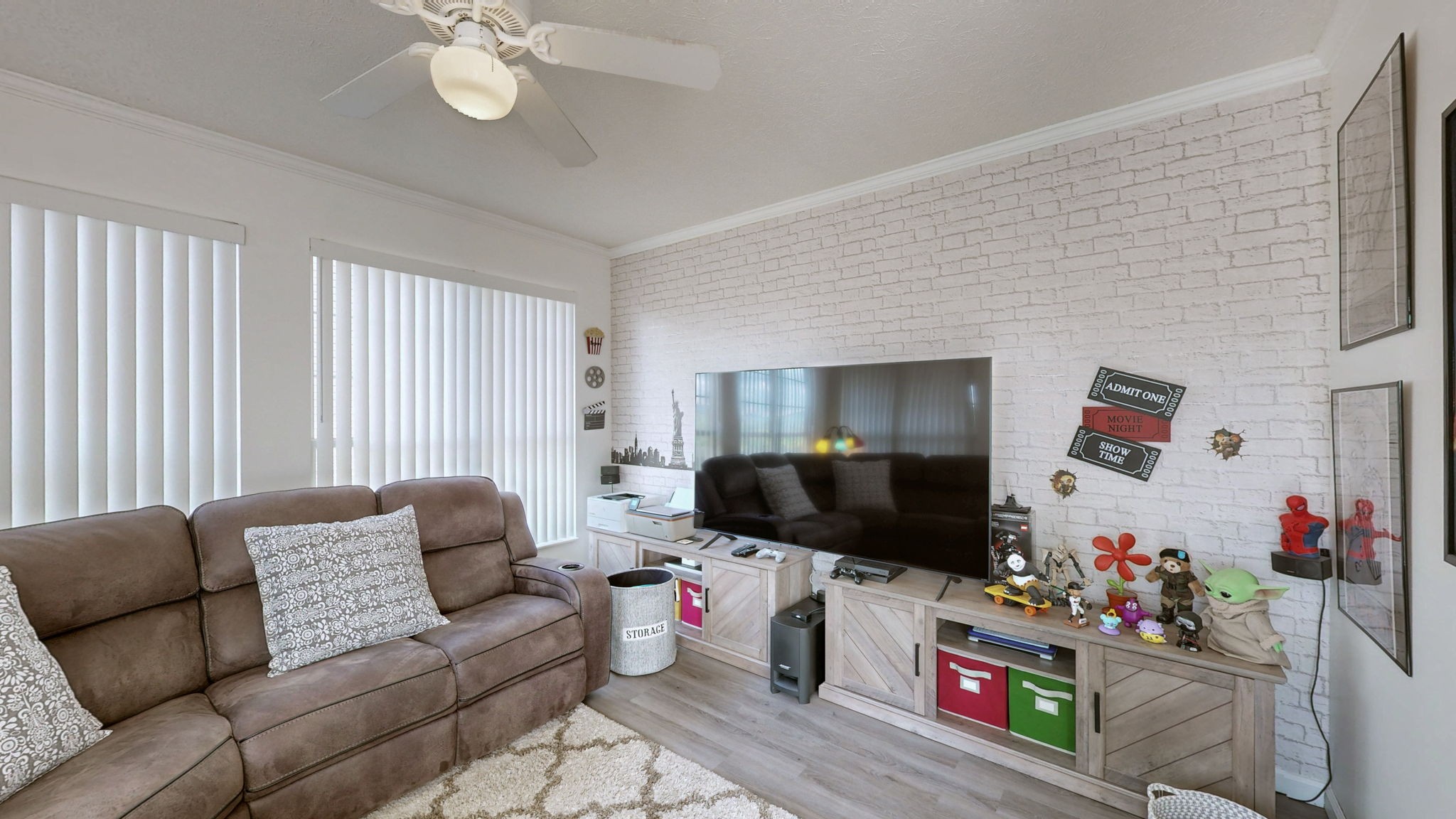102 Braxton Park Ln