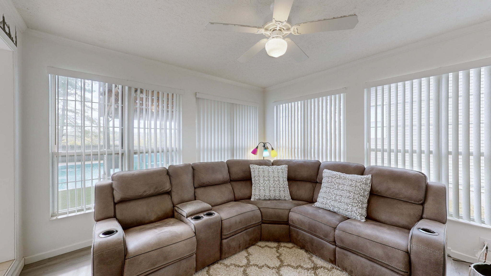 102 Braxton Park Ln