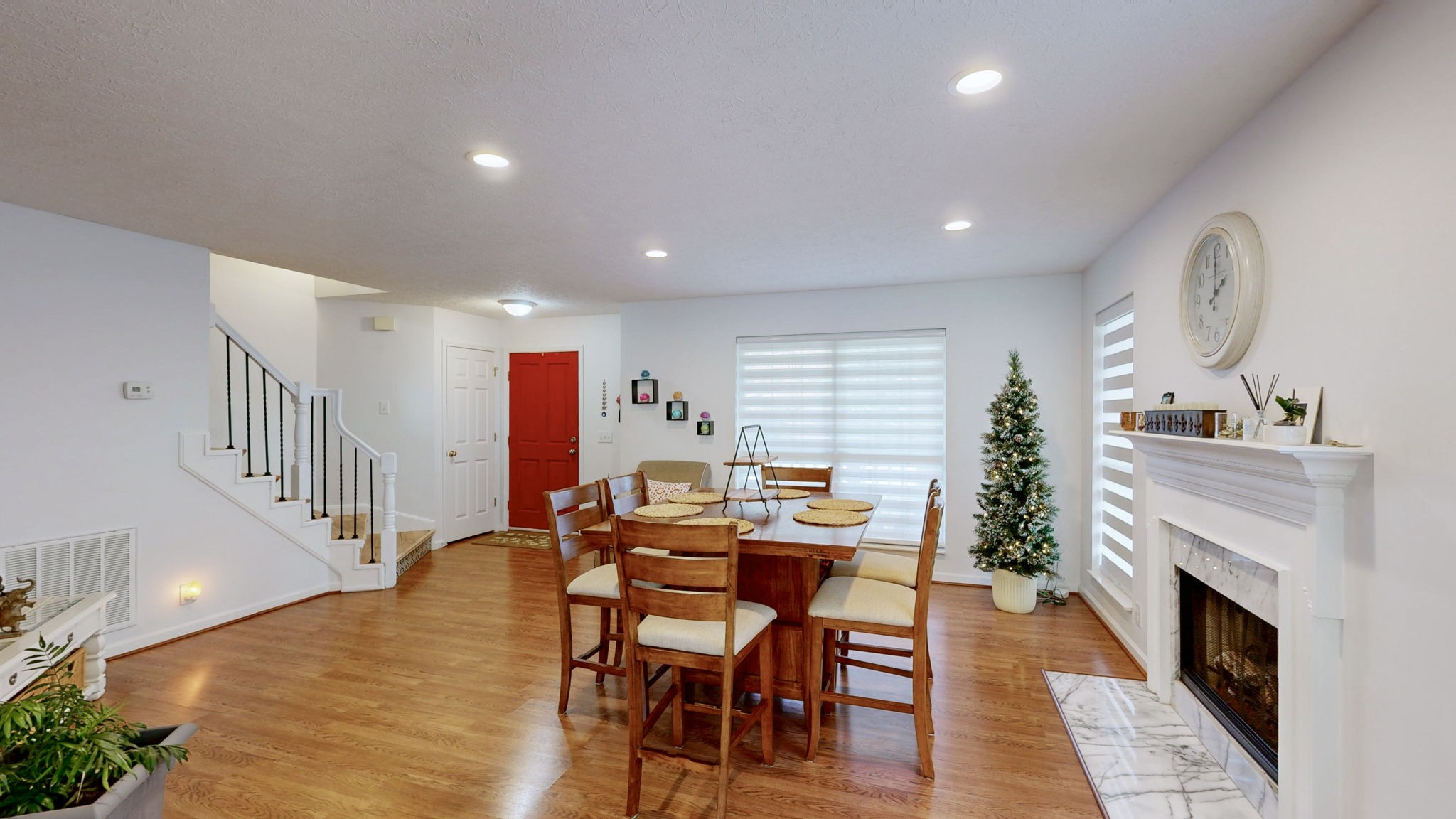102 Braxton Park Ln