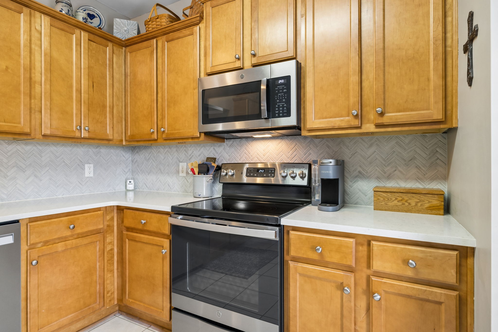 1101 Downs Blvd Unit: 233
