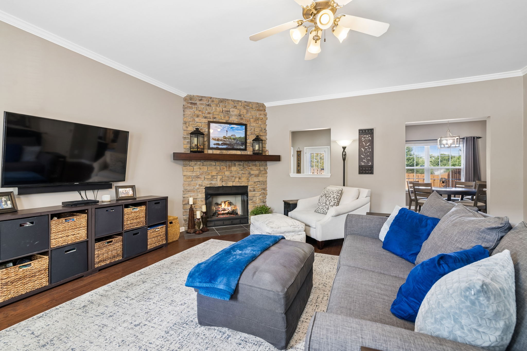 1101 Downs Blvd Unit: 233