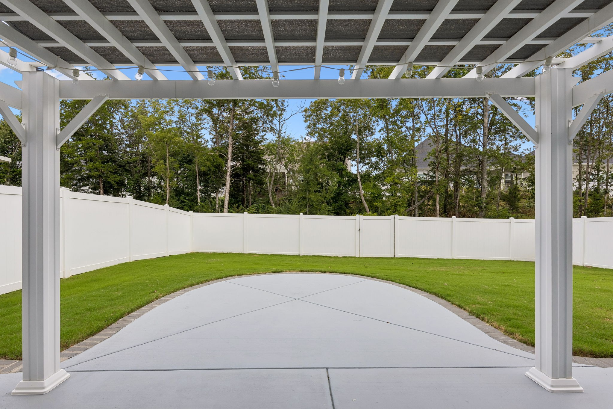 125 Gallant Fox Drive