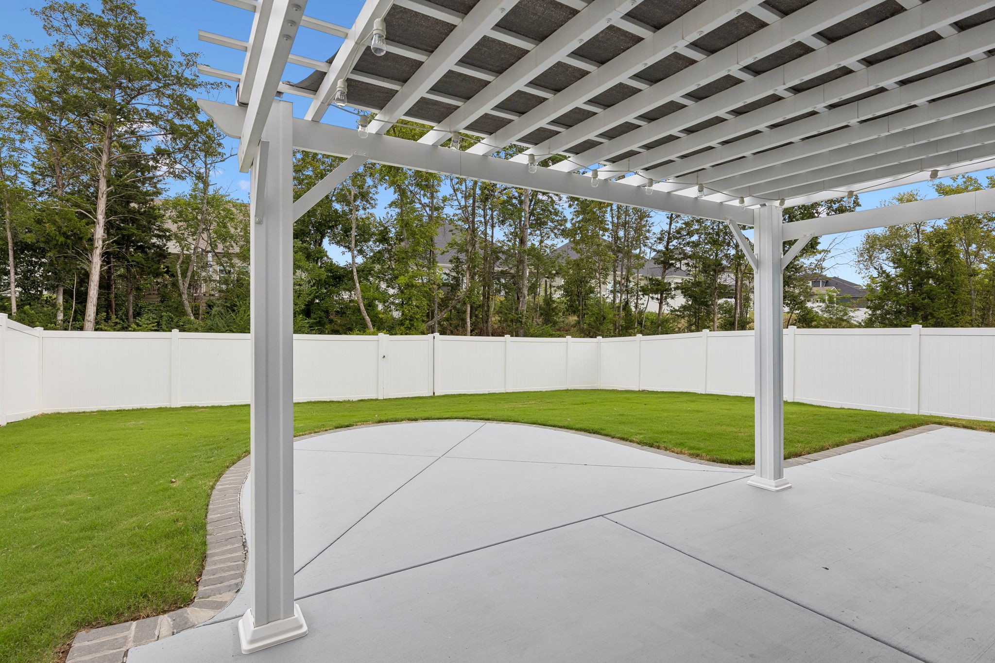 125 Gallant Fox Drive