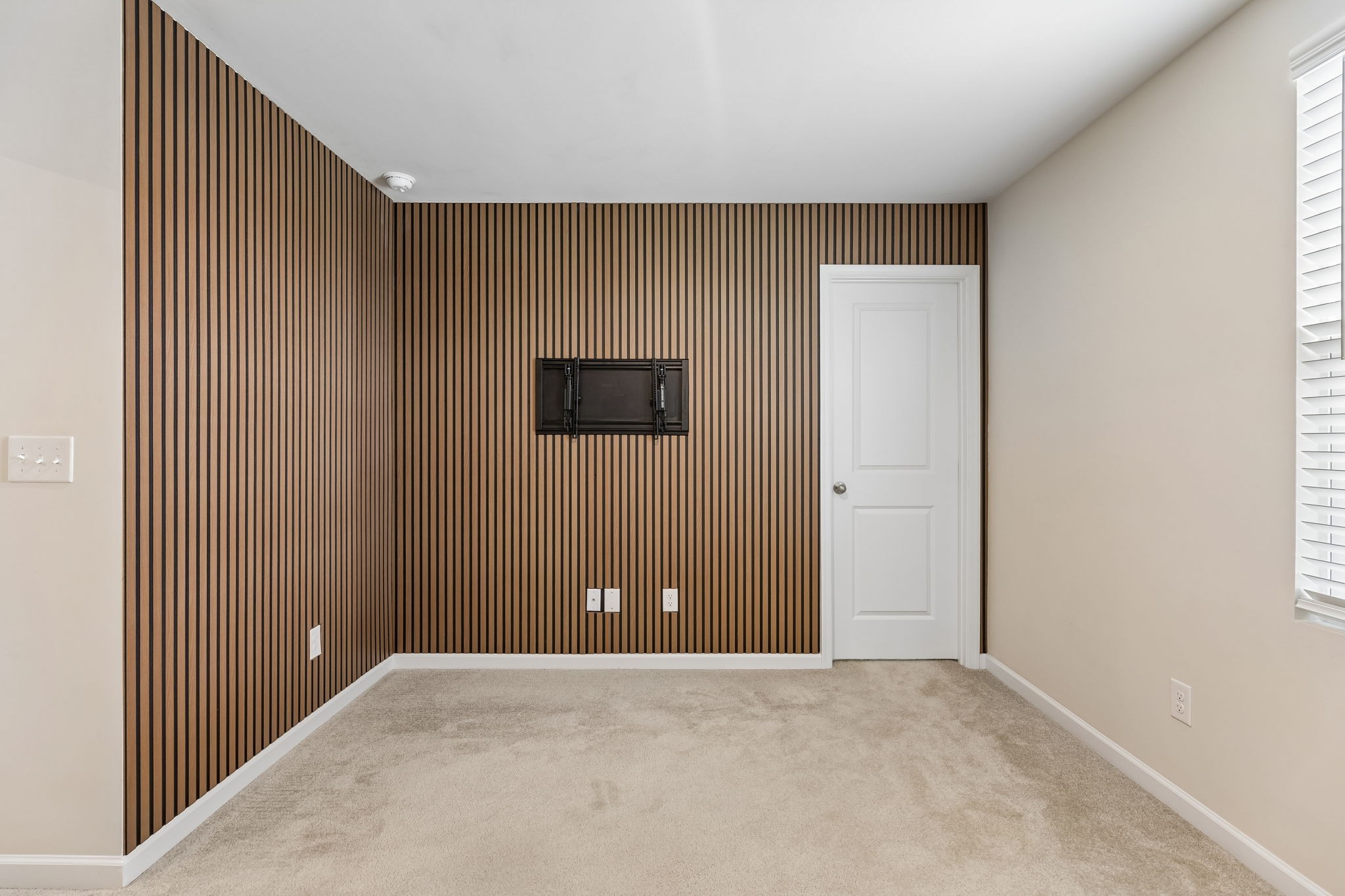 125 Gallant Fox Drive
